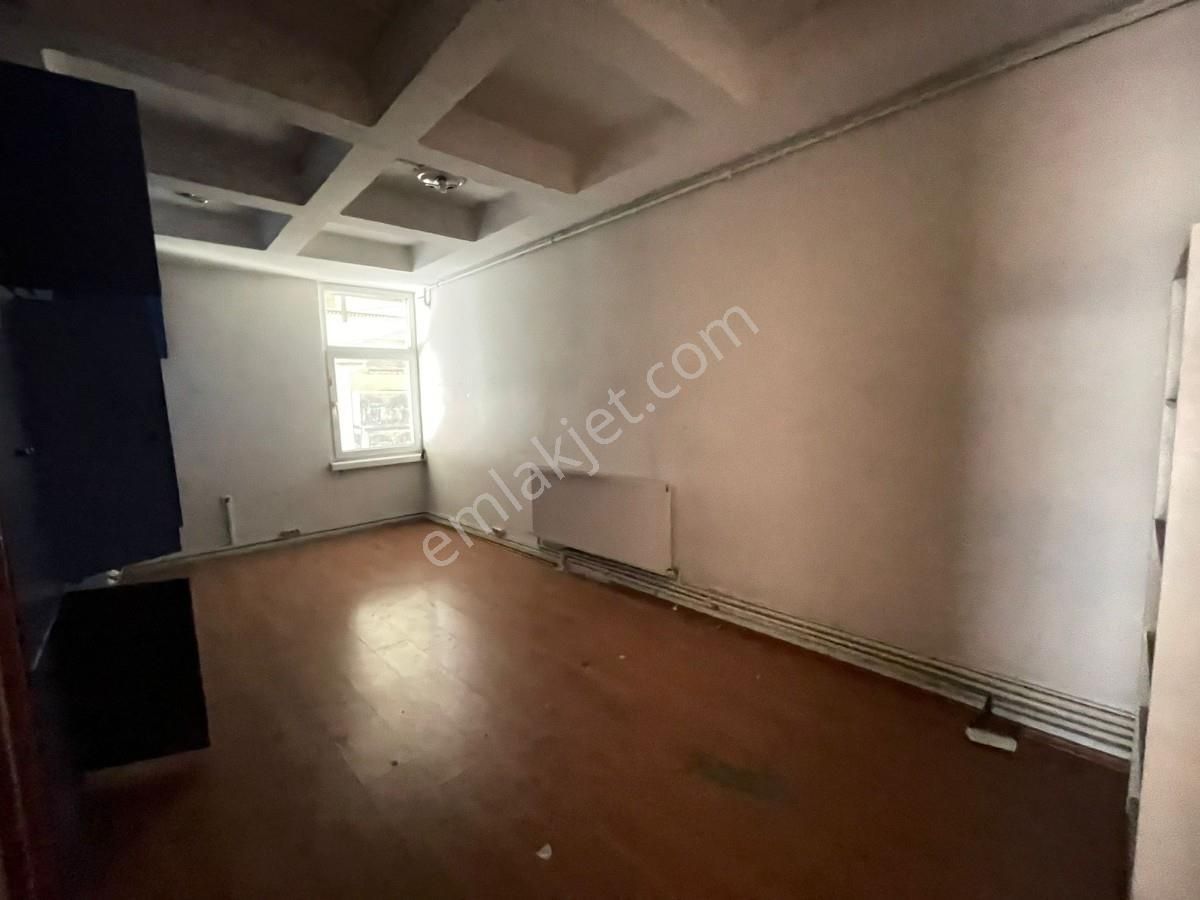 Megacanter Kuru Gıda Halinde Kiralık 2 Katlı İşyeri