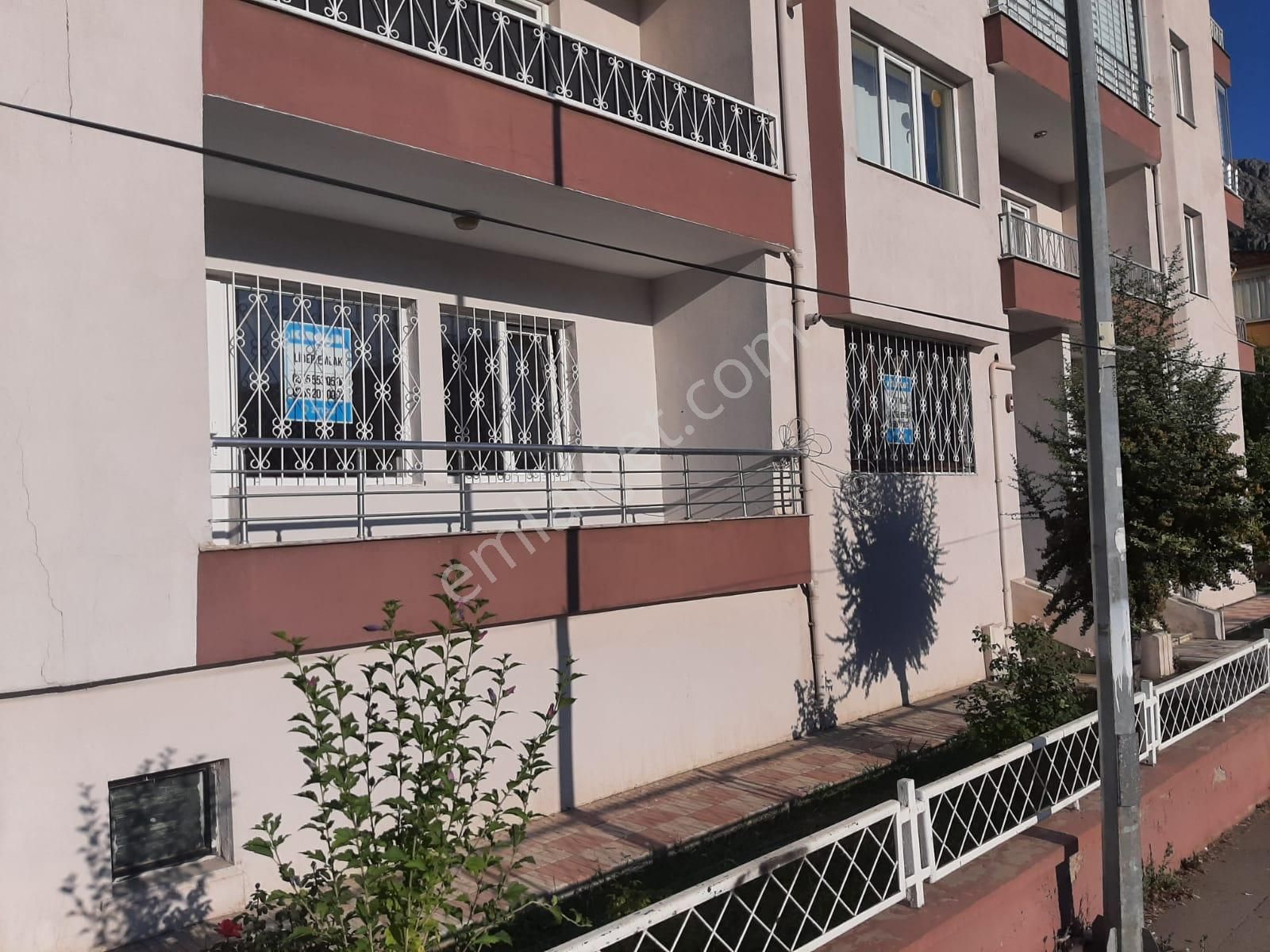 Sahibinden Stadyumun Karşısında 3+1 Satılık Daire