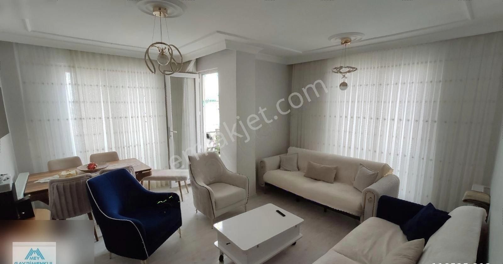 Cem Sultan Caddesi Üzerinde Site İçerisinde 3+1 Ara Kat Daire