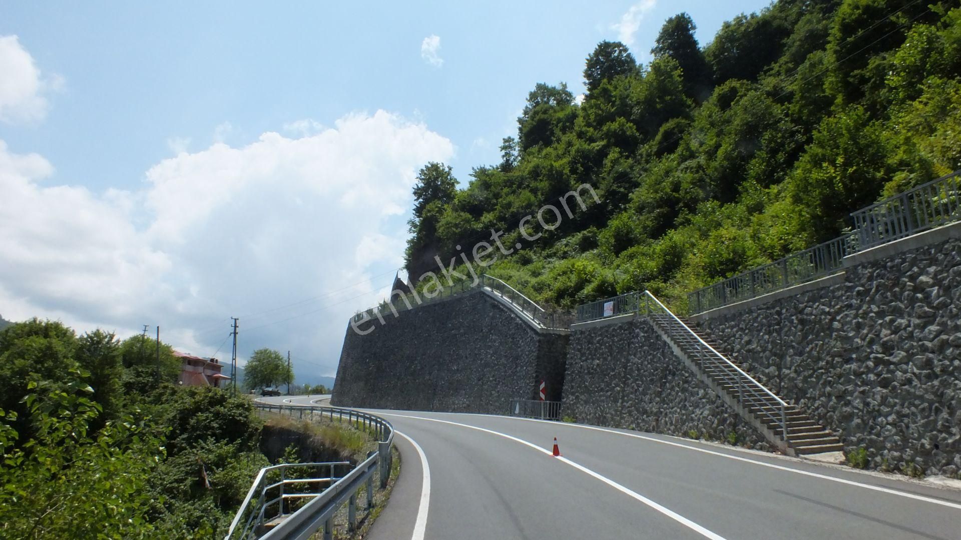 Beşikdüzü İskenderli Yolu Vardallı Mahallesi Satılık 4.500m2 Arazi