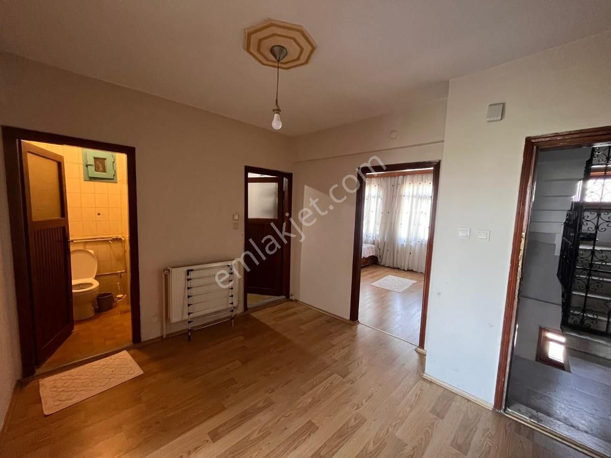 Balatda Deniz Manzaralı Eşyasız&eşyalı Kiralık 1,5+1