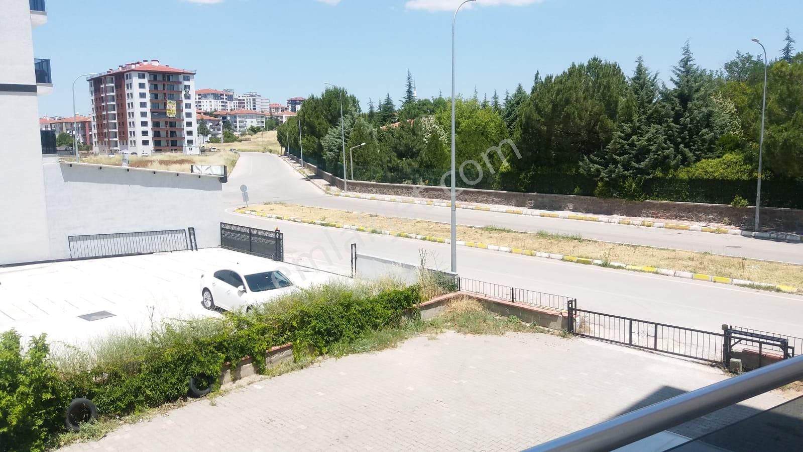 Uşak Cumhuriyet Mahallesi'nde Satılık Daire - Görsel 18