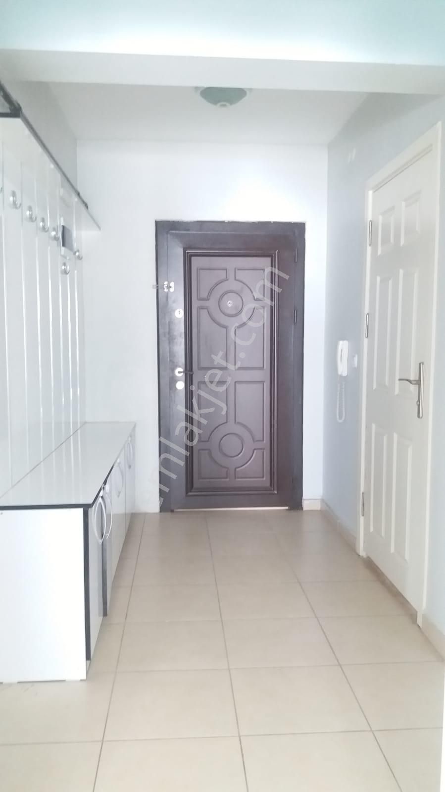 Uşak Cumhuriyet Mahallesi'nde Satılık Daire - Görsel 12