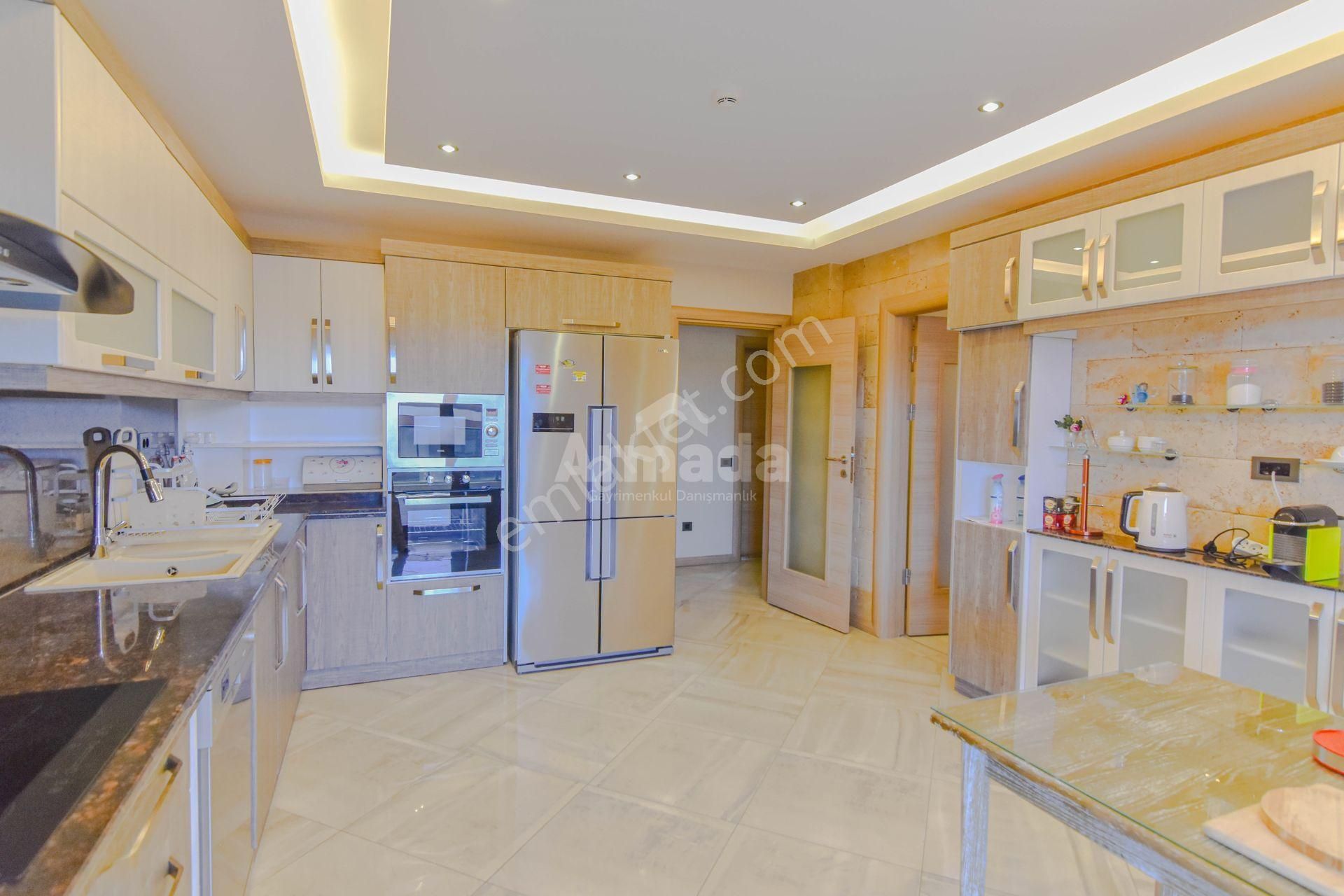 Kuşadası'nın Gözdesi Trend Royal-1'de Manzaralı 3+1 Rezidans - Görsel 12