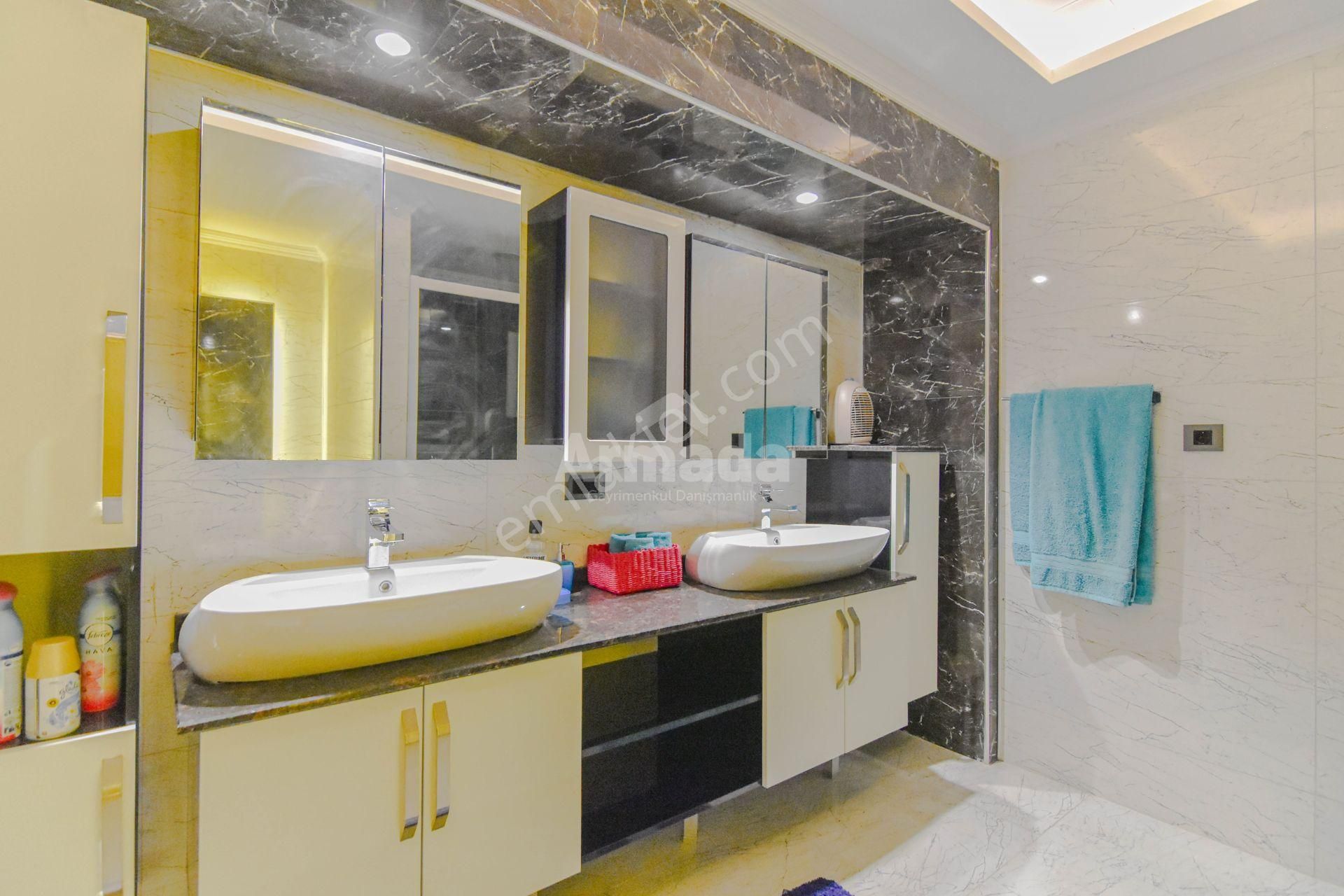 Kuşadası'nın Gözdesi Trend Royal-1'de Manzaralı 3+1 Rezidans - Görsel 17