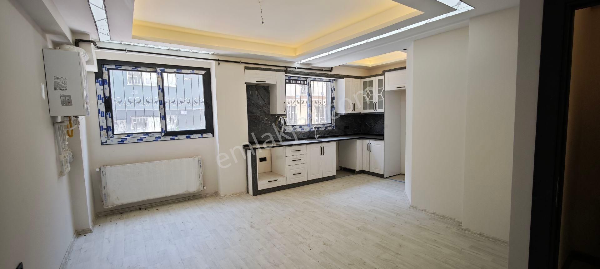 Buca Göksu Mah. Satılık 100 M2. Asansörlü Bahçeli Sıfır Daire