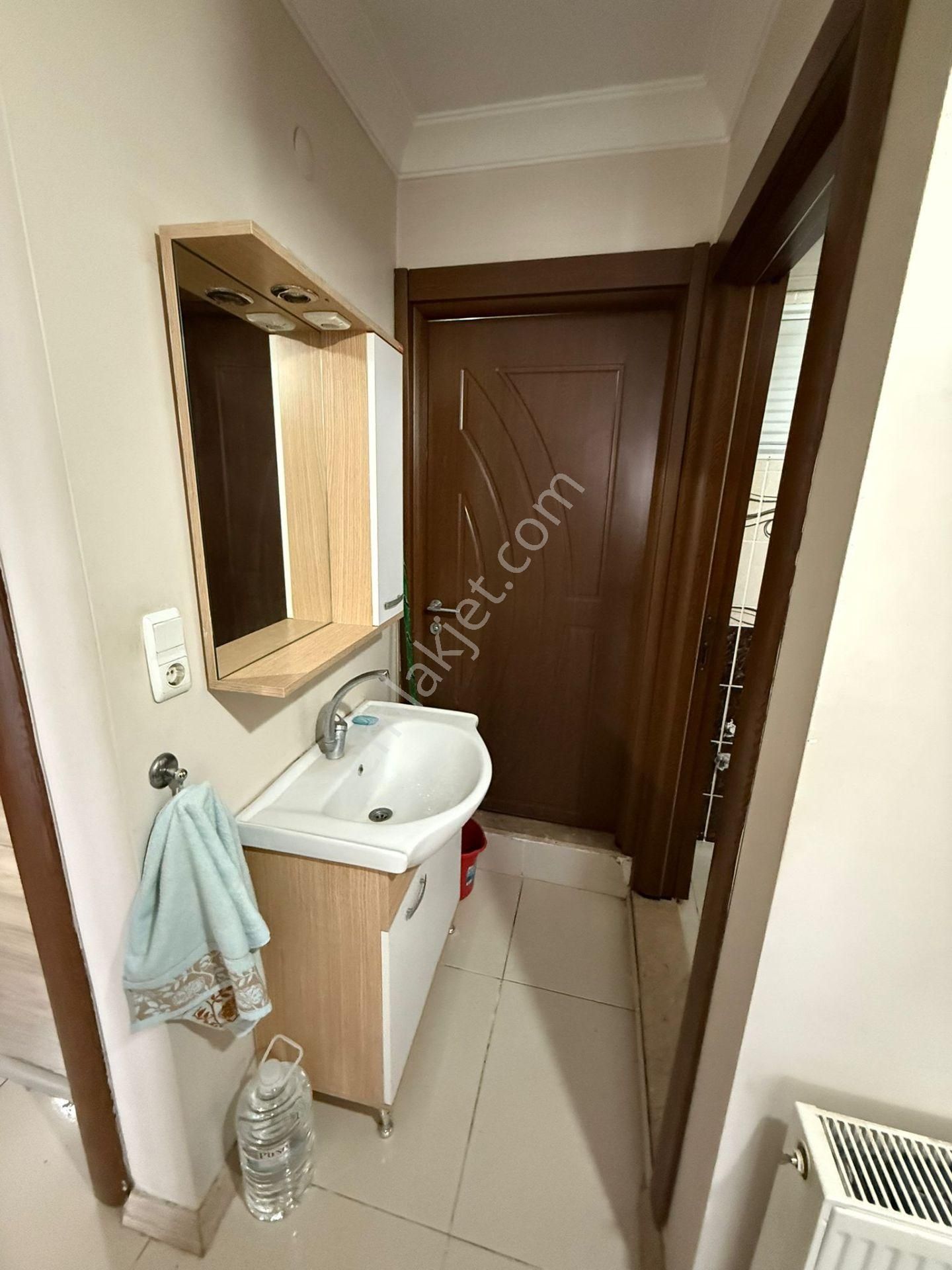 🏡muradiye Mahallesi 🏡 ✅3+1 115 M2 6 Katlınım 4 Katı ❇️kombi Petekli