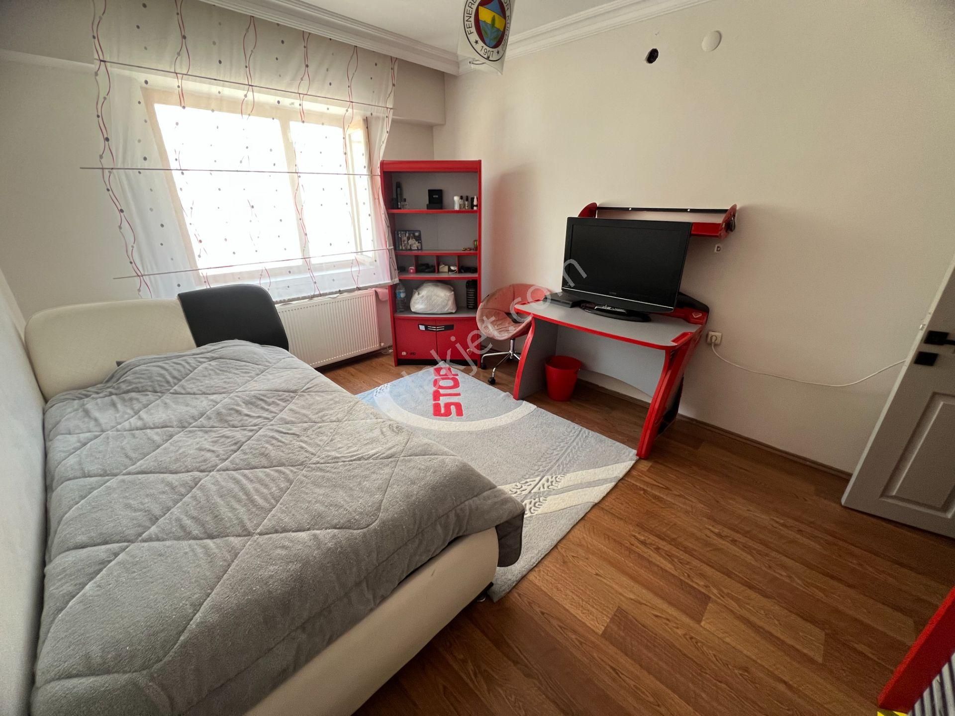 Selim Cadde Üzeri Merkeze Yakın Manzaralı Ferah Bir Yaşam Alanı - Görsel 20