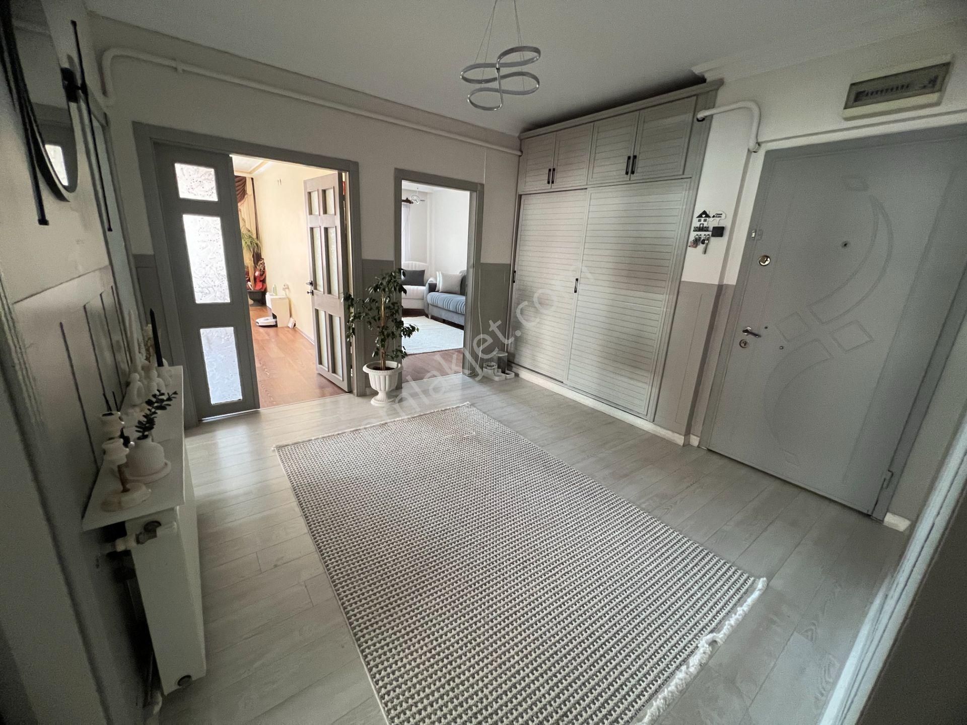 Selim Cadde Üzeri Merkeze Yakın Manzaralı Ferah Bir Yaşam Alanı - Görsel 23