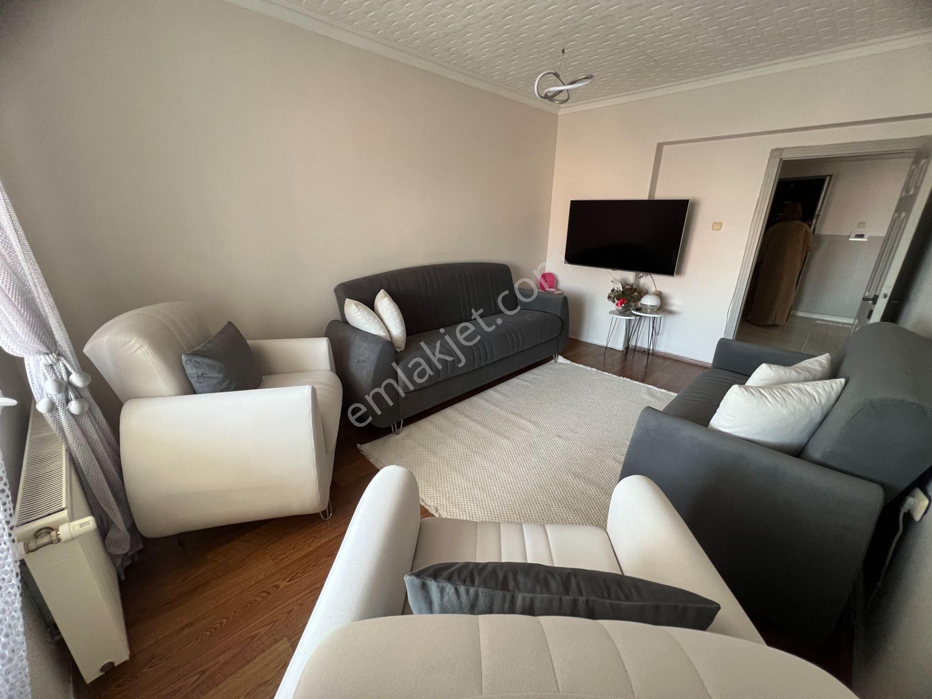 Selim Cadde Üzeri Merkeze Yakın Manzaralı Ferah Bir Yaşam Alanı - Görsel 13