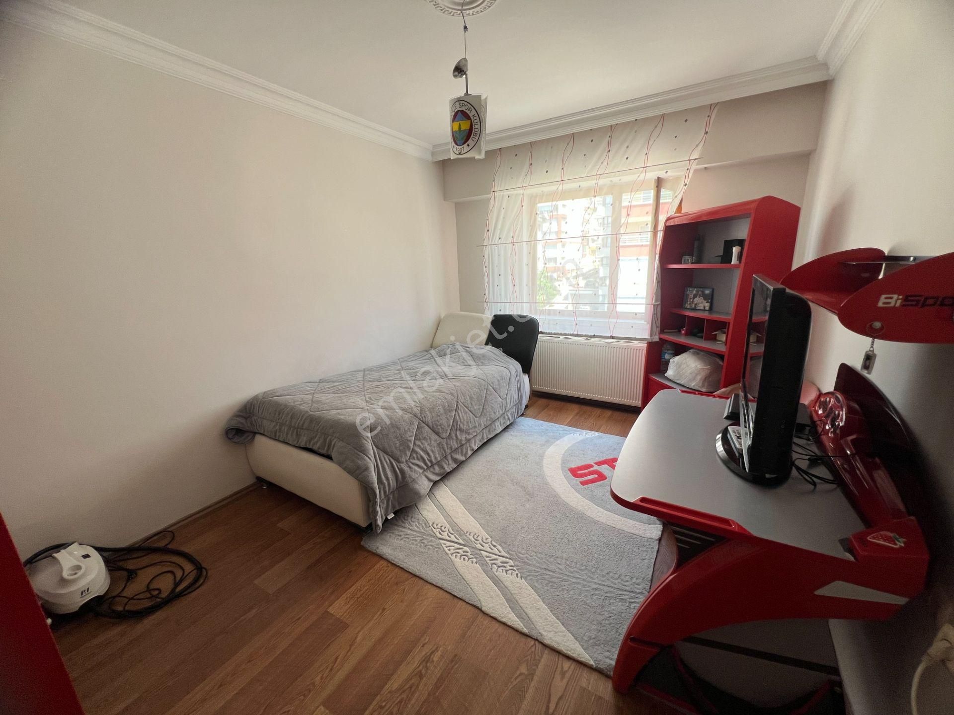 Selim Cadde Üzeri Merkeze Yakın Manzaralı Ferah Bir Yaşam Alanı - Görsel 19