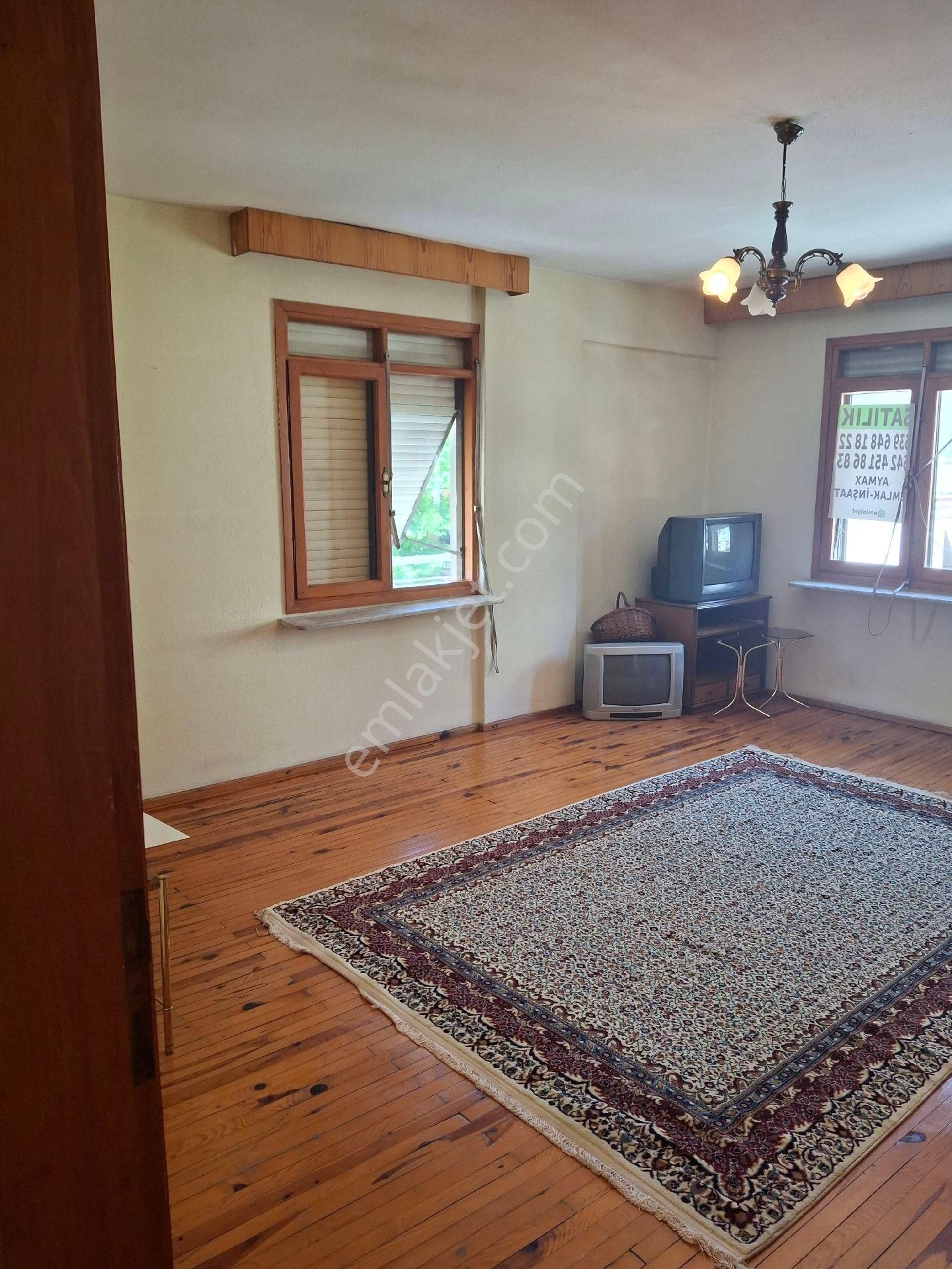 Buca Akıncılarda Satılık Arakat 140m2 3+1balkonluferahbirdaire
