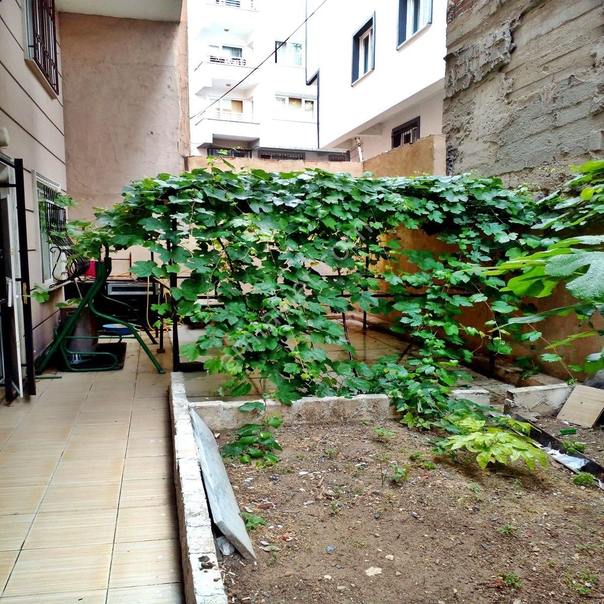 Avcılar Gayrimenkul'den Satılık 2+1 Bahçe Kat Daire