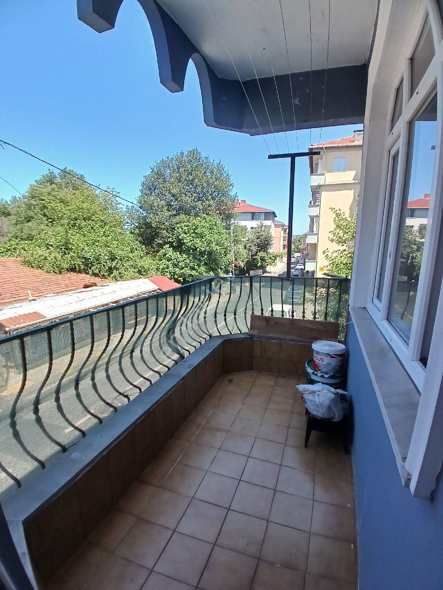 Tarabya Üstü Mahallesinde 2+1 Kiralık Daire.