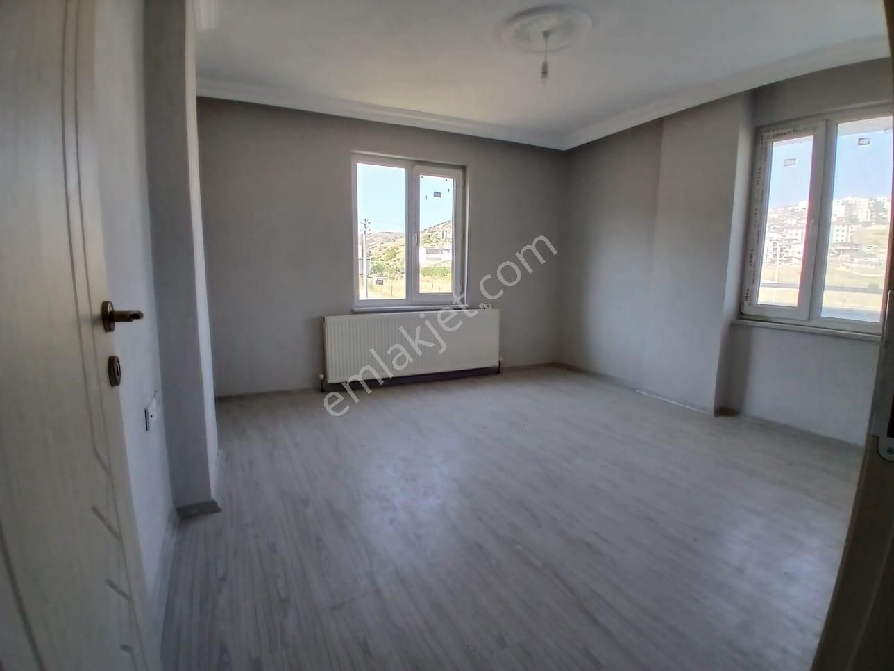 C21 Loca'dan Balıkesir Kuvayi Milliye' De Kiralık 2+1 Daire