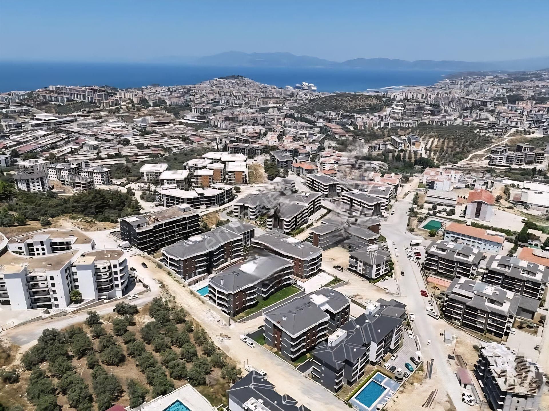 Kuşadası Degırmenderede Vılla Tadında Özel Bahcelı 2+1 Daıre