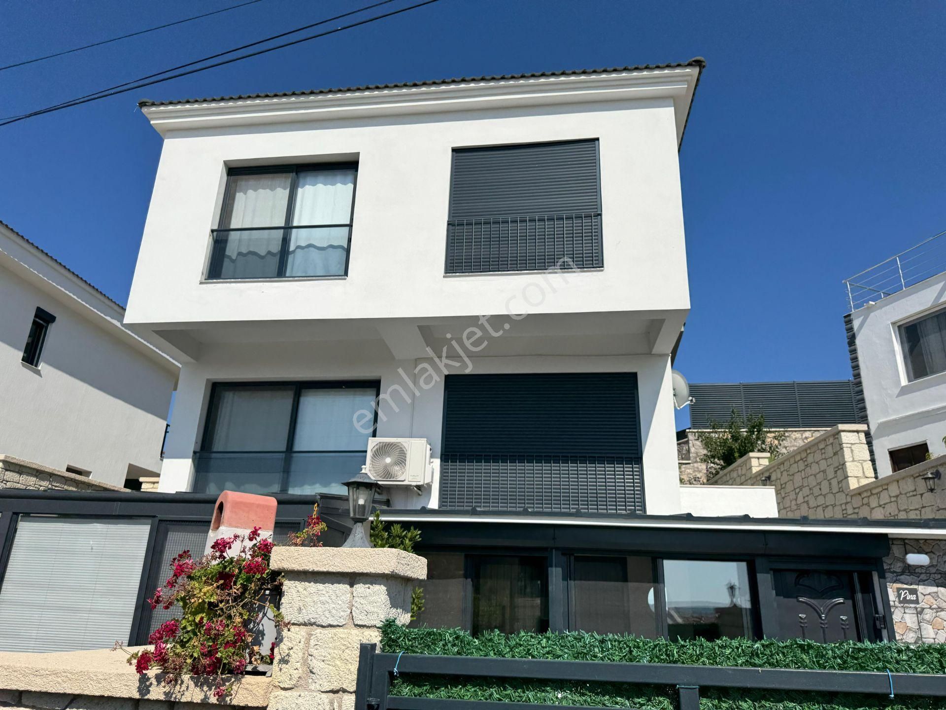 Şifne'de Deniz Manzaralı,sıfır Eşyalı, Muhteşem Kiralık Villa!!!