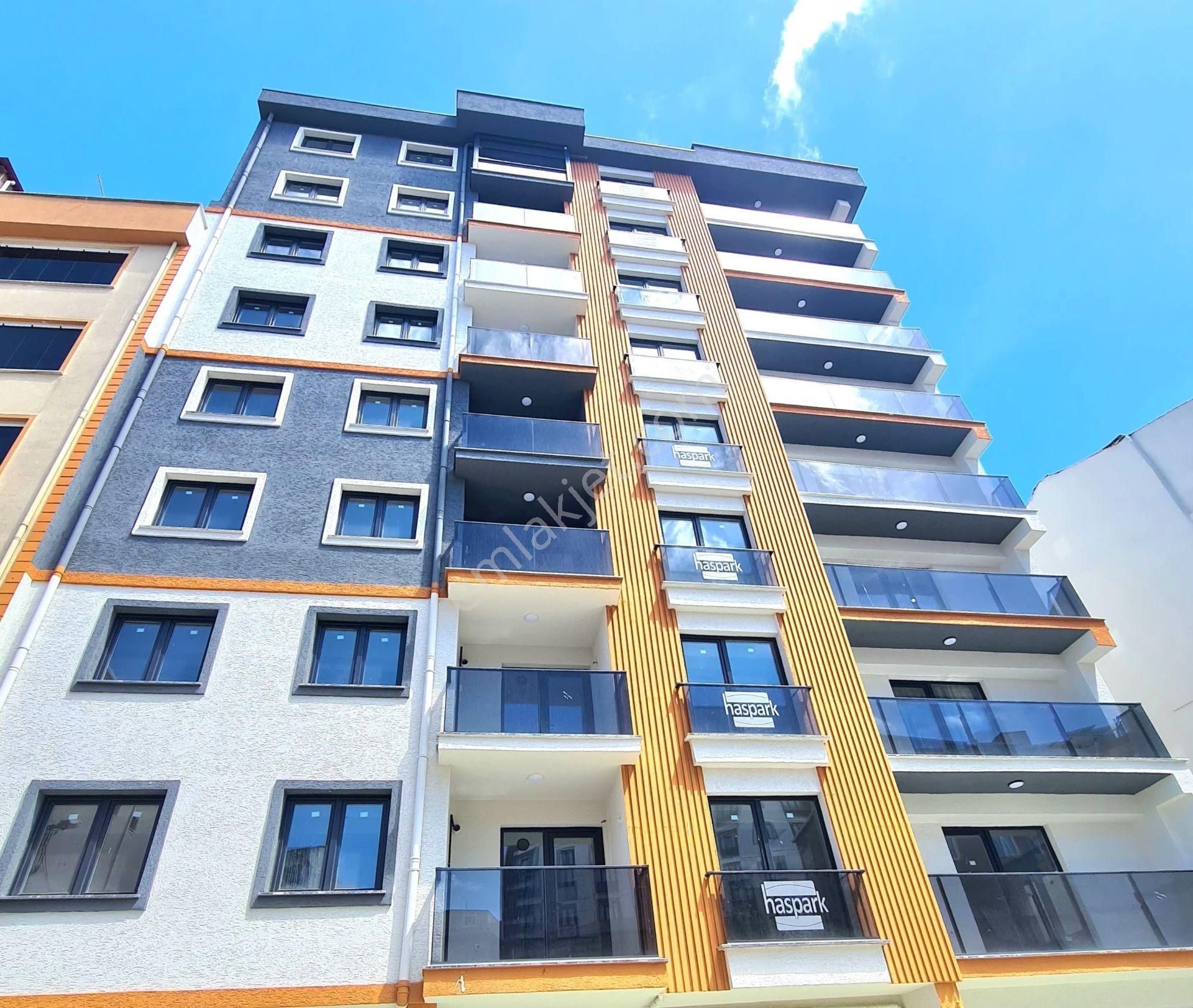 Satılık 3+1 Sıfır Daire- 30 M2 Teraslı - Fevzi Çakmak Pendik'te