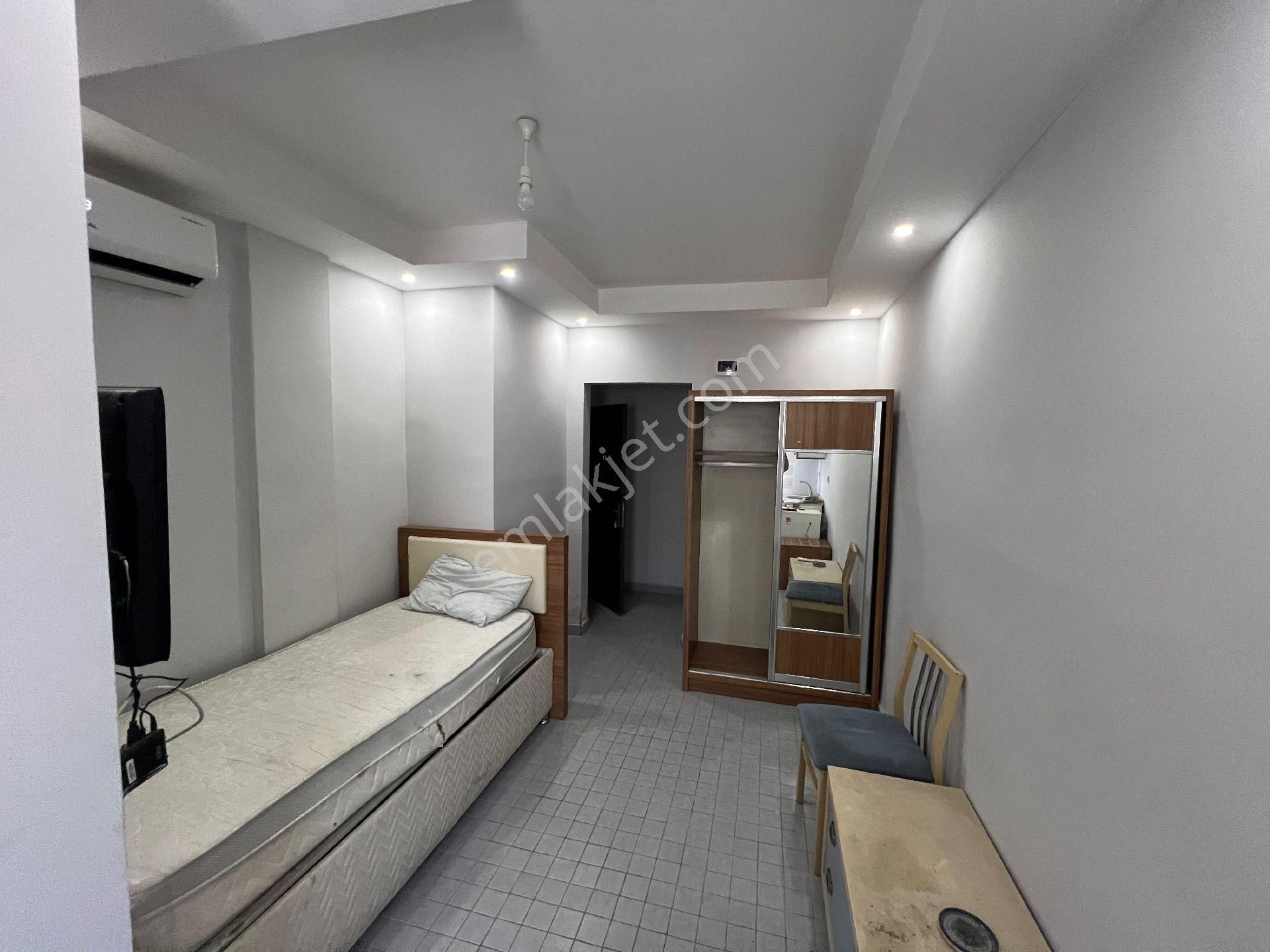 Baraj Yolu'nda 1/0 Eşyalı Daire 1/0