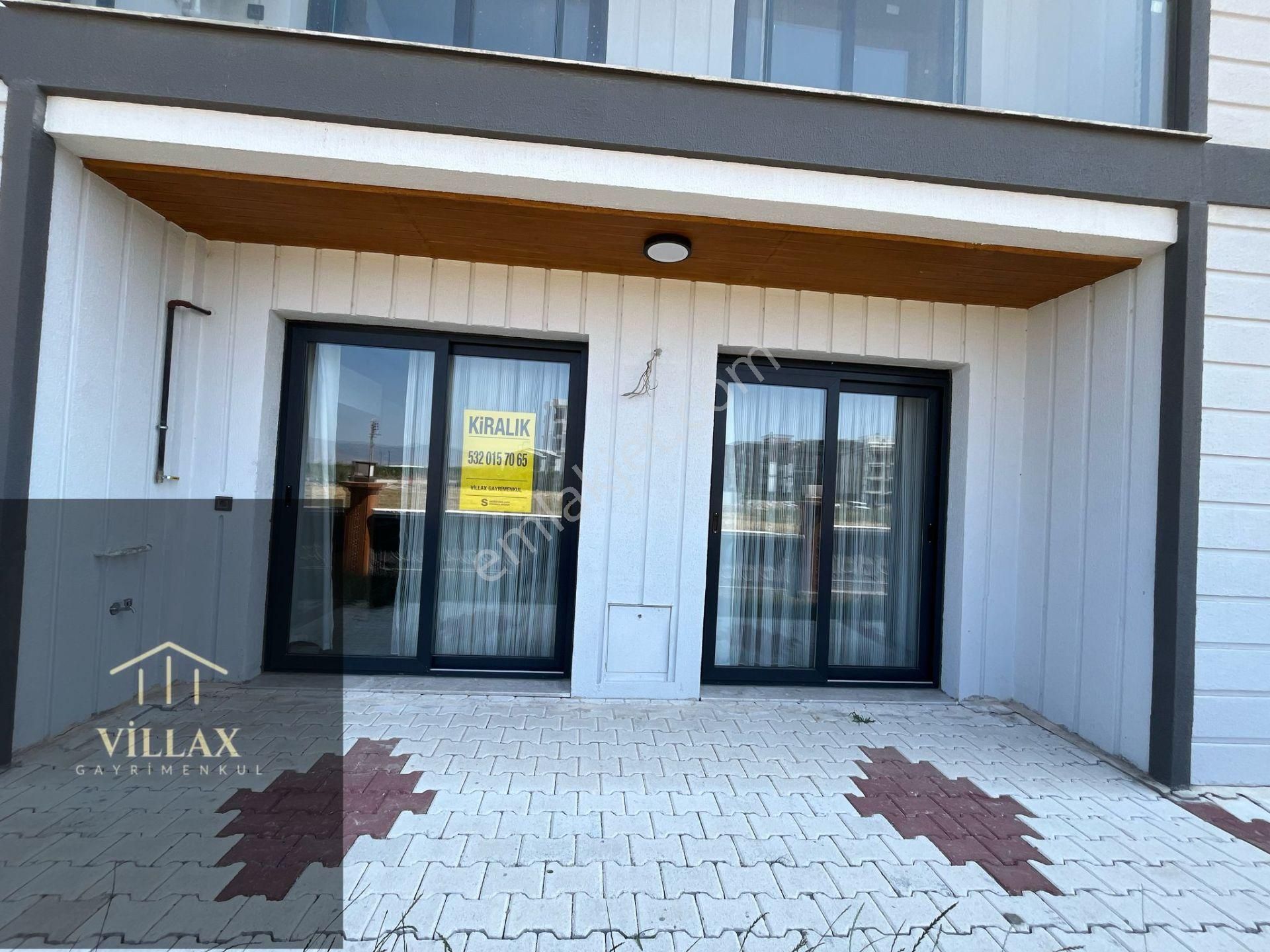 Villax'tan Menemen Seyrek'te 1+1 Kiralık Daire