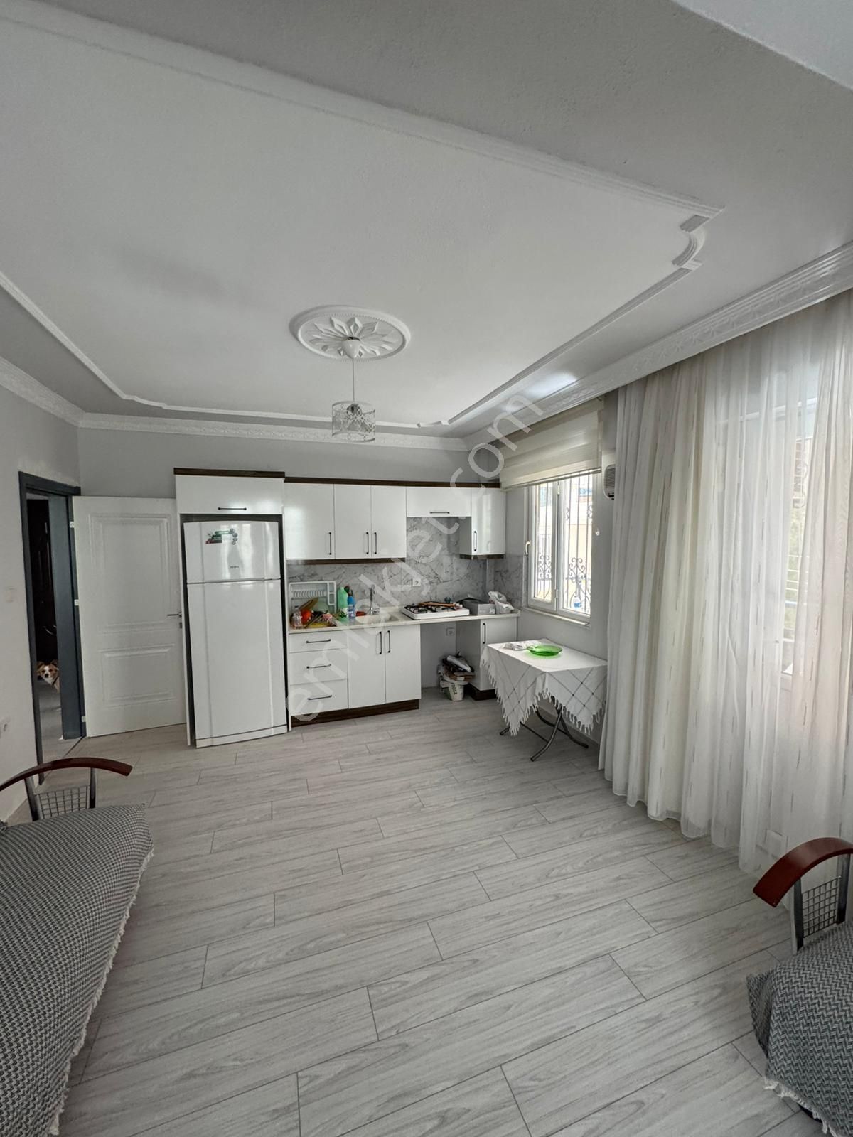 Didim Altınkum'da Denize Yürüme Mesafesinde (600 Metre) Eşyalı Satılık 2+1 Daire - Görsel 3