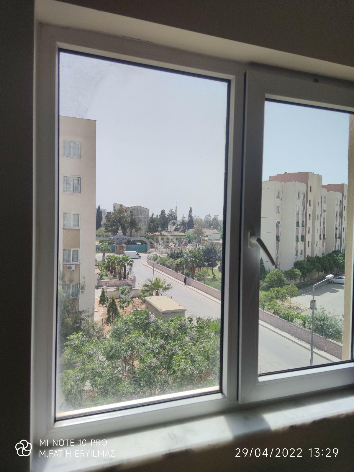 Tarsus Tokı Konutları 3+1daire 115mt Kare 3kat Satılıktır