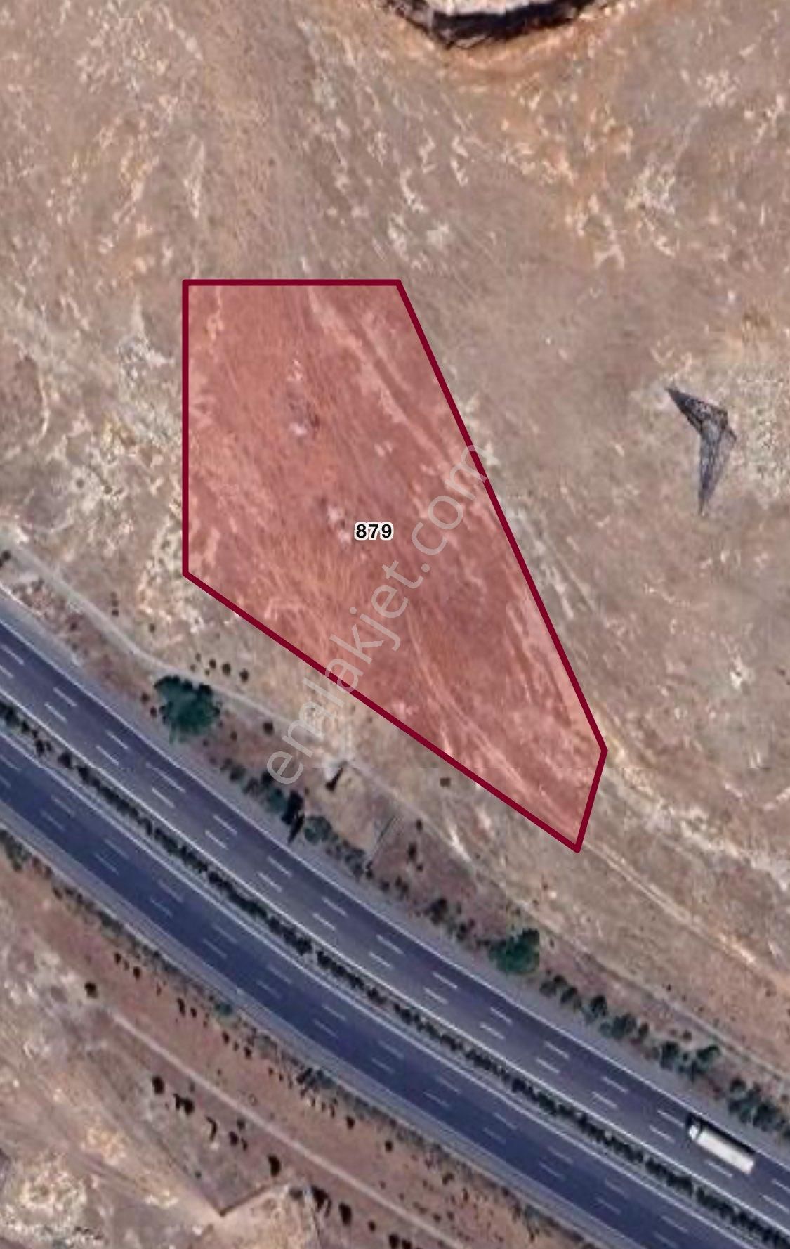 Otobana Sıfır 6.933 M² Yatırımlık Arazi – Galericilik Ve Araç Sergileme İçin Mükemmel Konum!