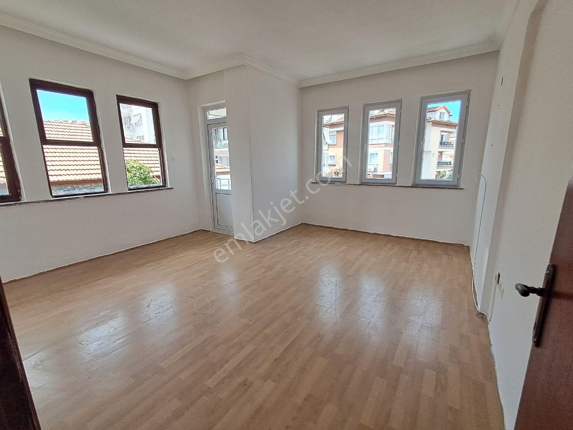 3+1 Satılık Ayrı Mutfak Daire