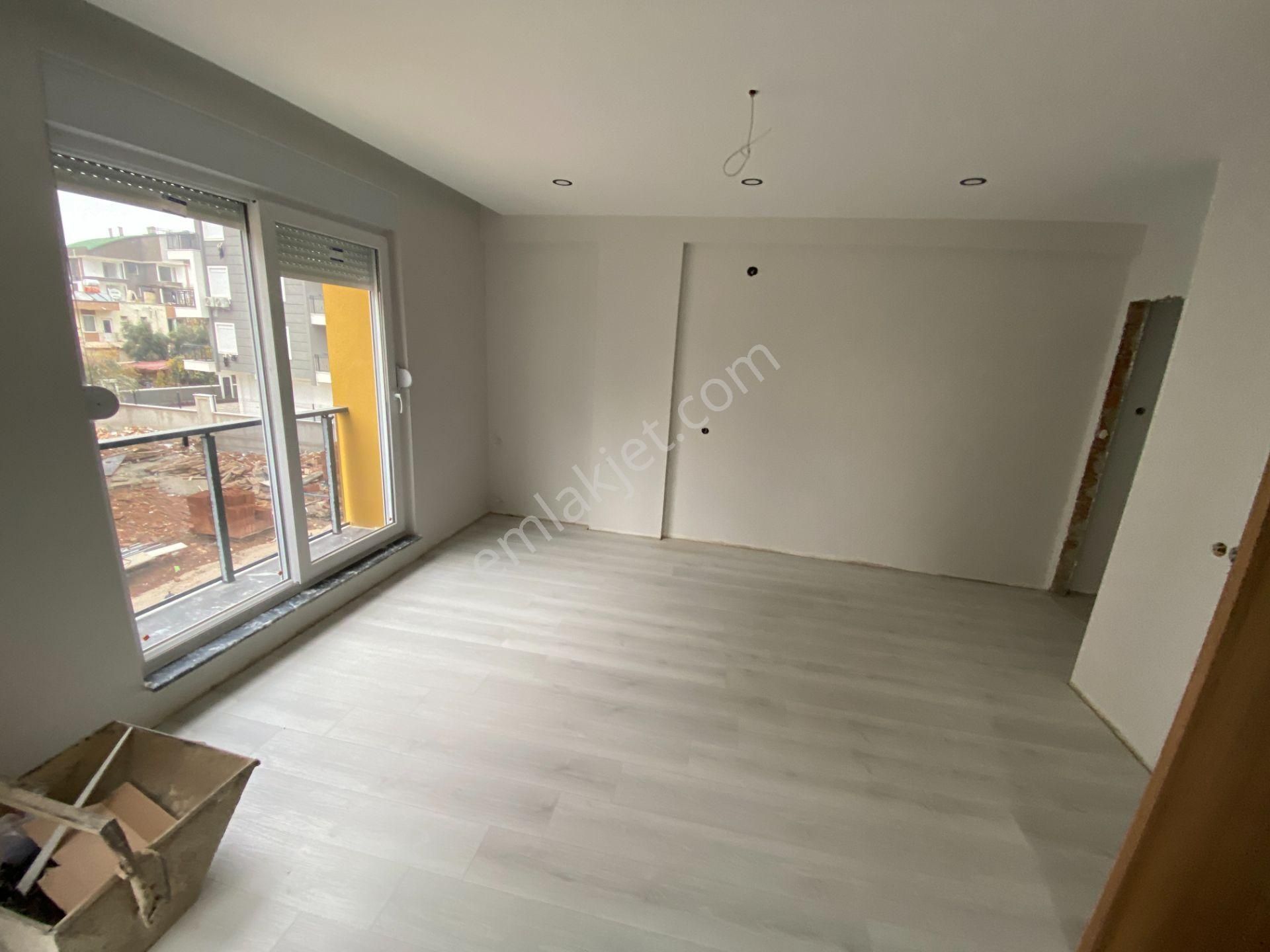 Tramvay Yakını Sıfır 2+1 Ler - Görsel 11