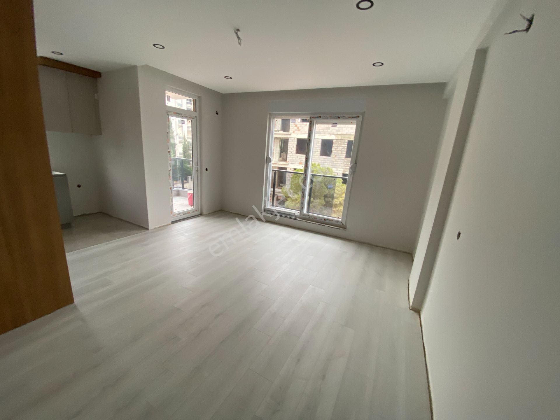 Tramvay Yakını Sıfır 2+1 Ler - Görsel 28