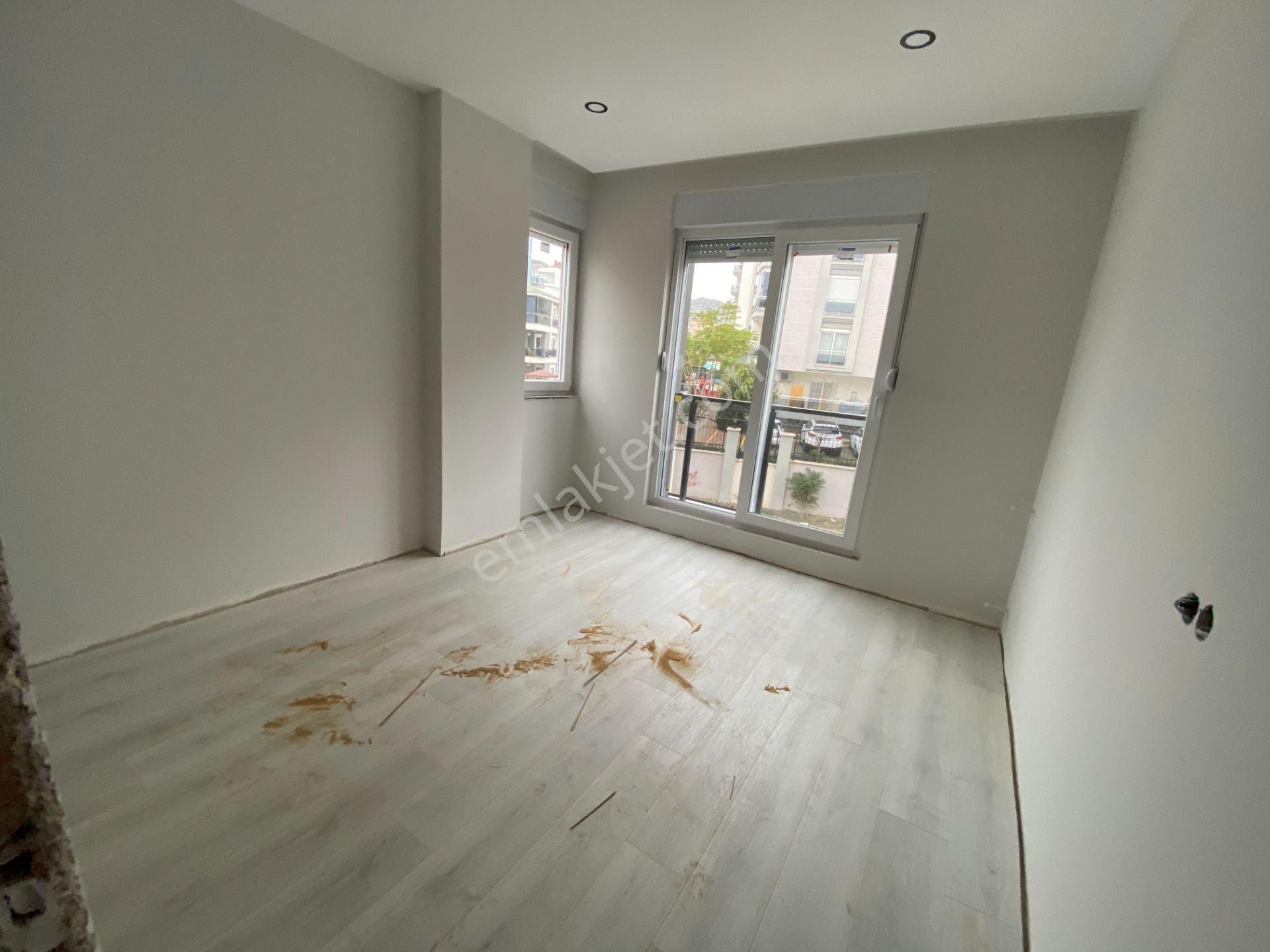 Tramvay Yakını Sıfır 2+1 Ler - Görsel 18