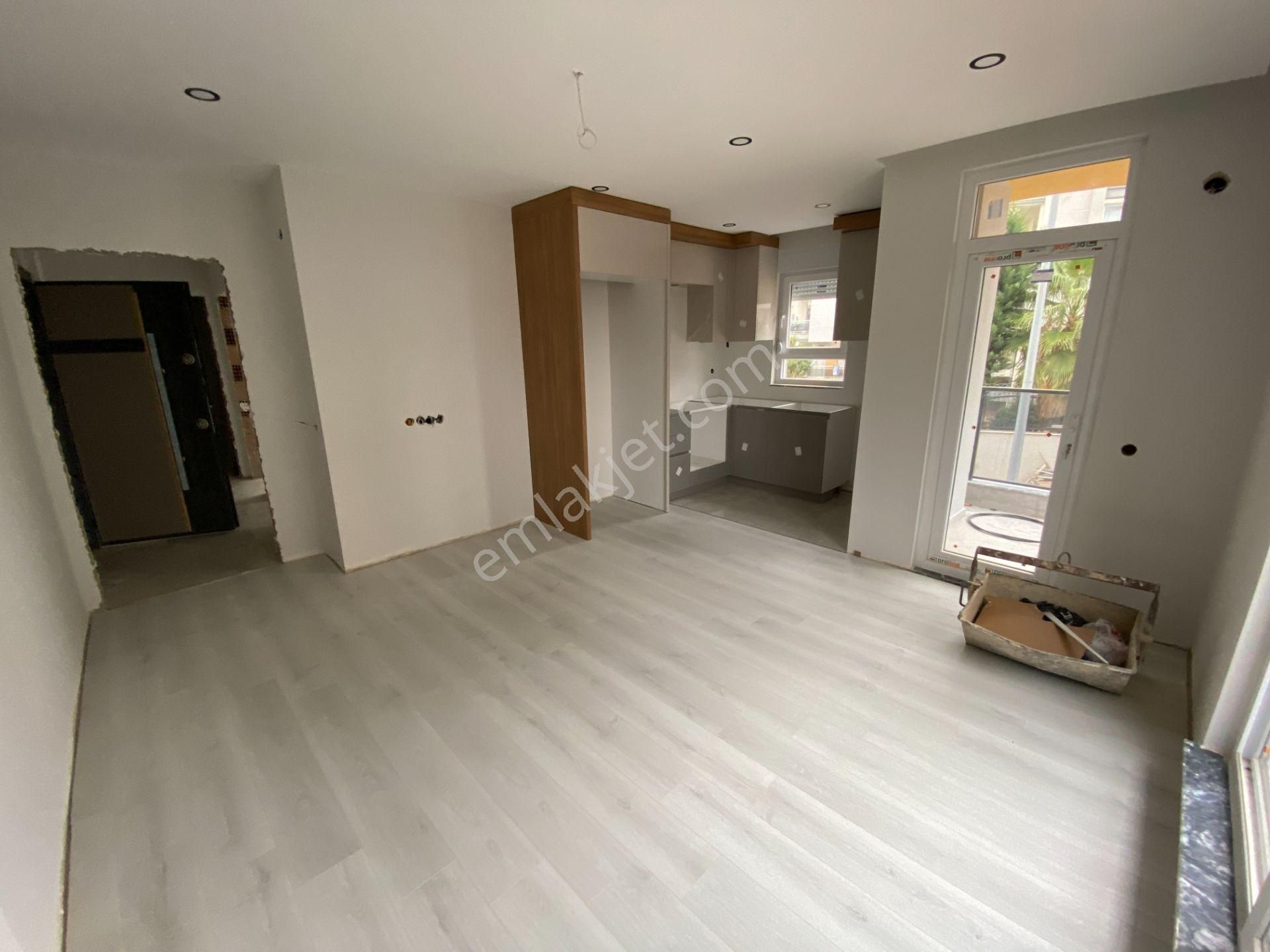 Tramvay Yakını Sıfır 2+1 Ler - Görsel 4