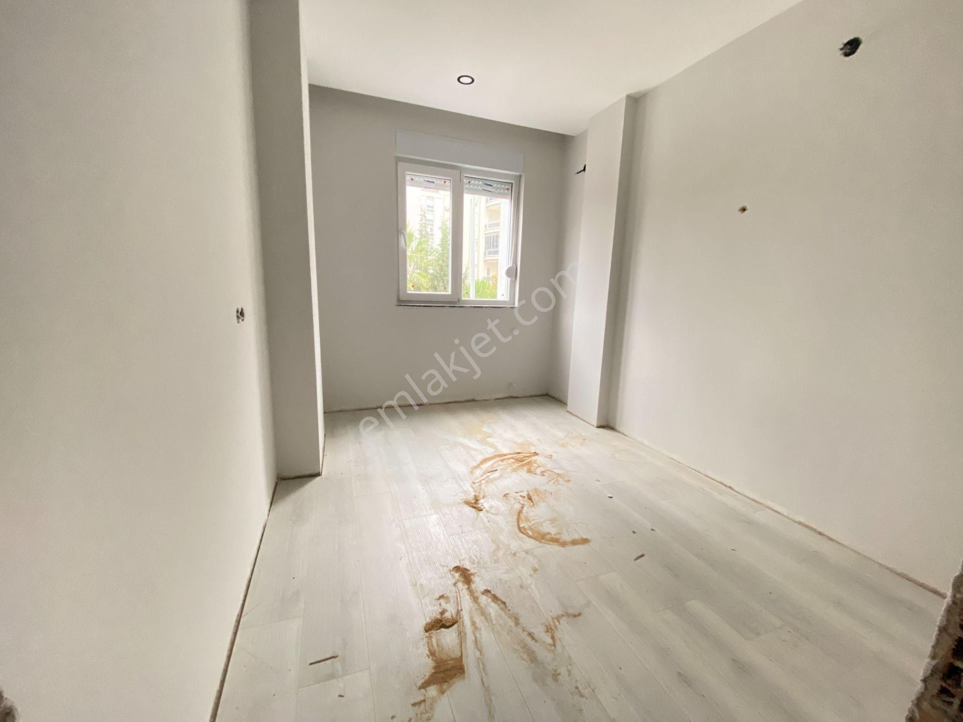 Tramvay Yakını Sıfır 2+1 Ler - Görsel 13