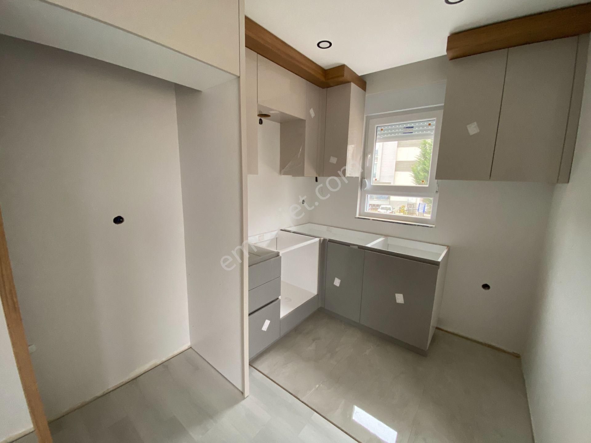 Tramvay Yakını Sıfır 2+1 Ler - Görsel 7