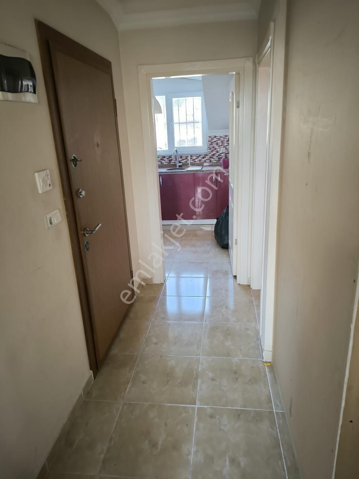 Özgür İnşaattan 75. Yılda Kiralık 8 Yıllık Çatı Katı