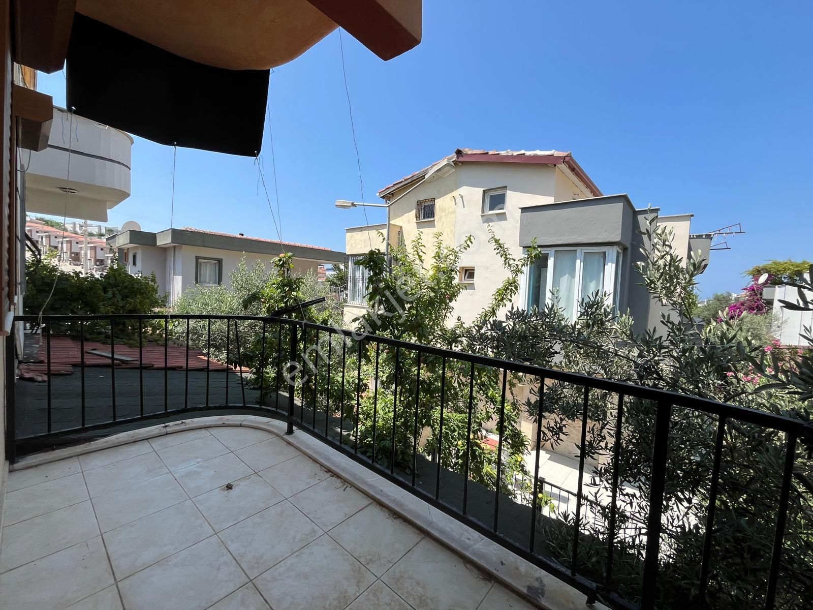 Kuşadası Yavansu'da Hesaplı Fırsat 3+1 Tribleks Villa - Görsel 8