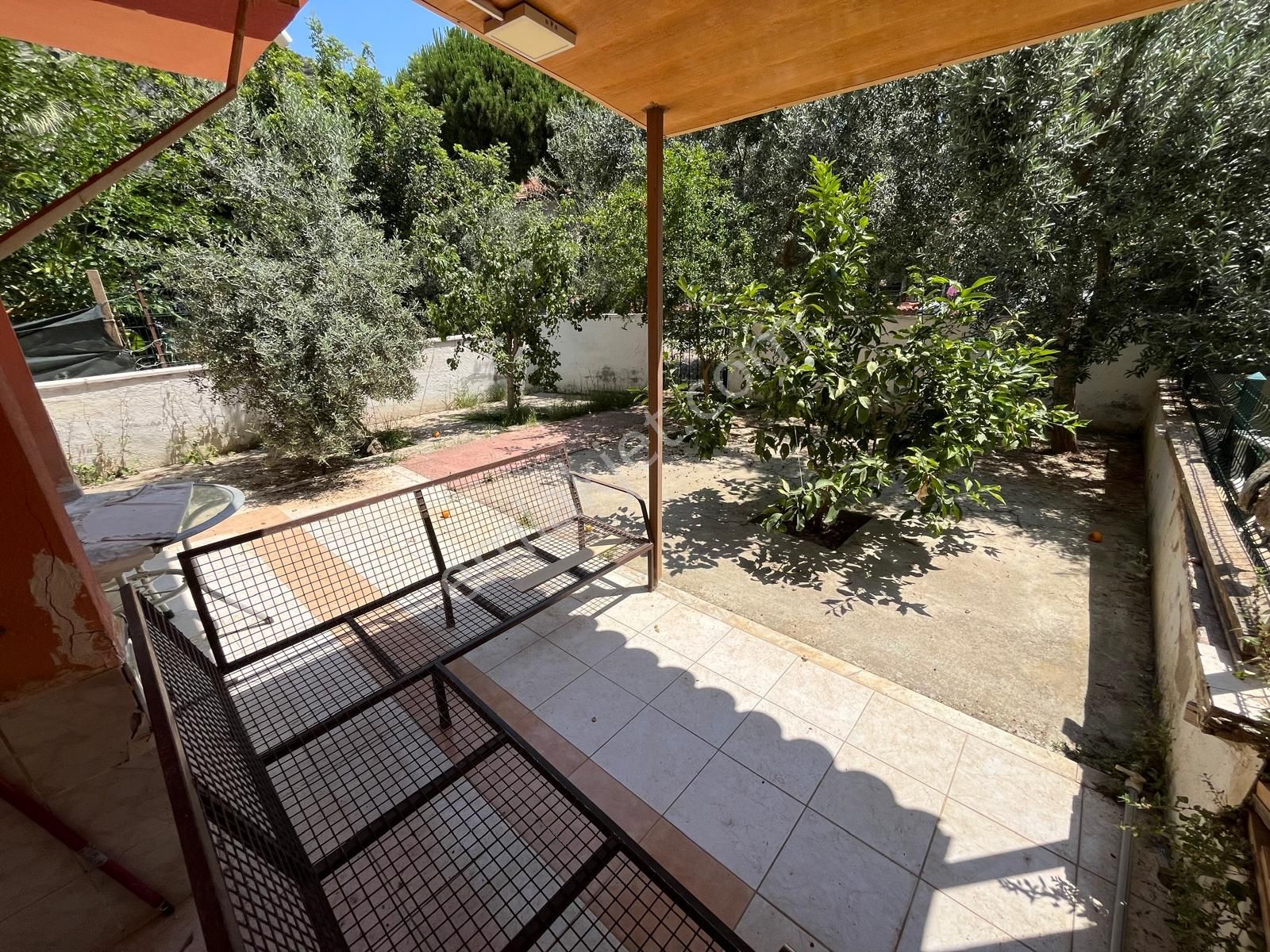 Kuşadası Yavansu'da Hesaplı Fırsat 3+1 Tribleks Villa - Görsel 33