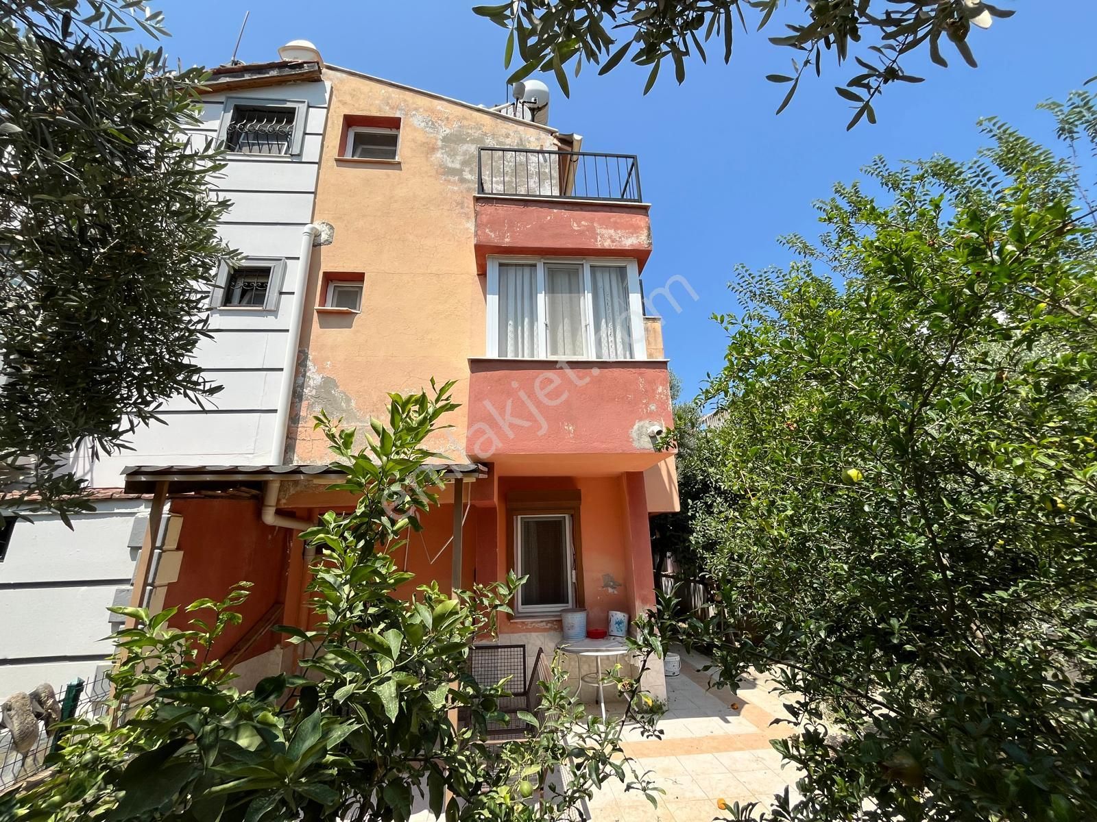Kuşadası Yavansu'da Hesaplı Fırsat 3+1 Tribleks Villa - Görsel 34