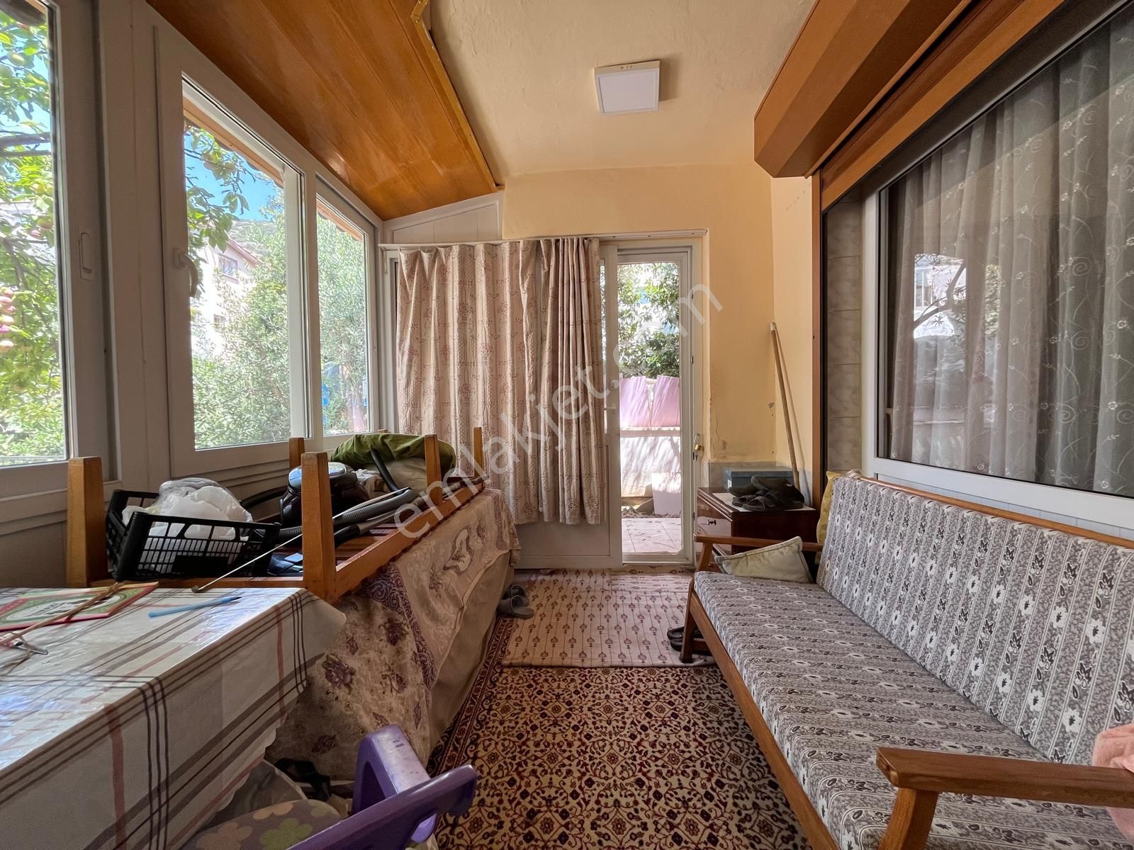 Kuşadası Yavansu'da Hesaplı Fırsat 3+1 Tribleks Villa - Görsel 24