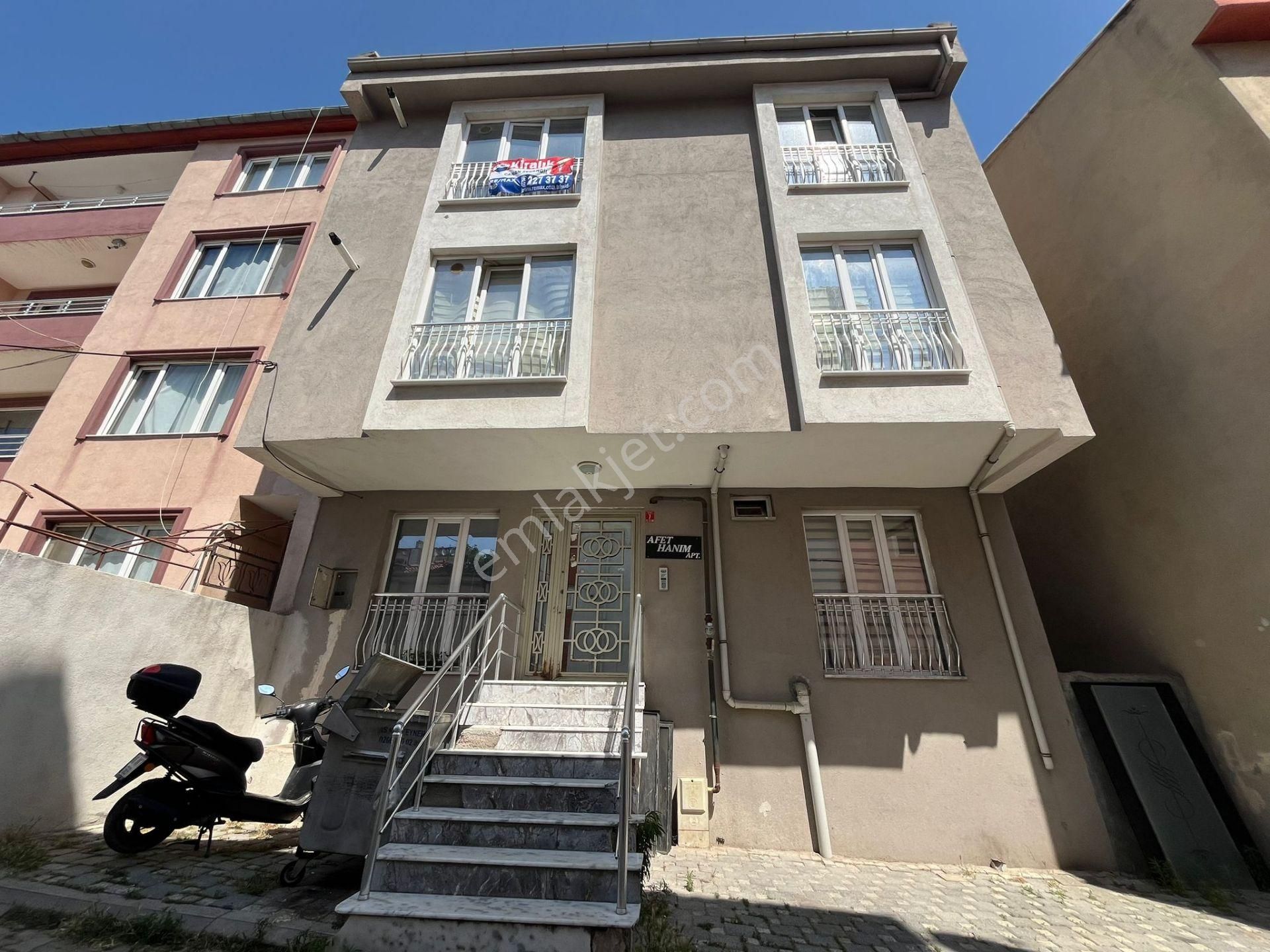 Re/max Mid'den Nef Civarı 1+1 Eşyalı Kiralık Daire