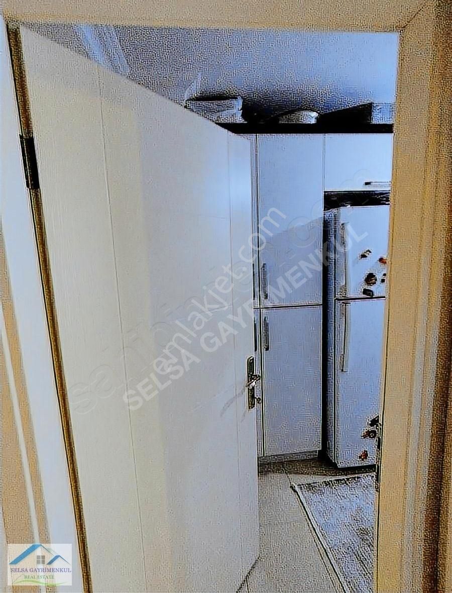 Eyüpsultan Düğmeciler Mah. 3.kat 2+1 90 M2 Asansörlü Daire