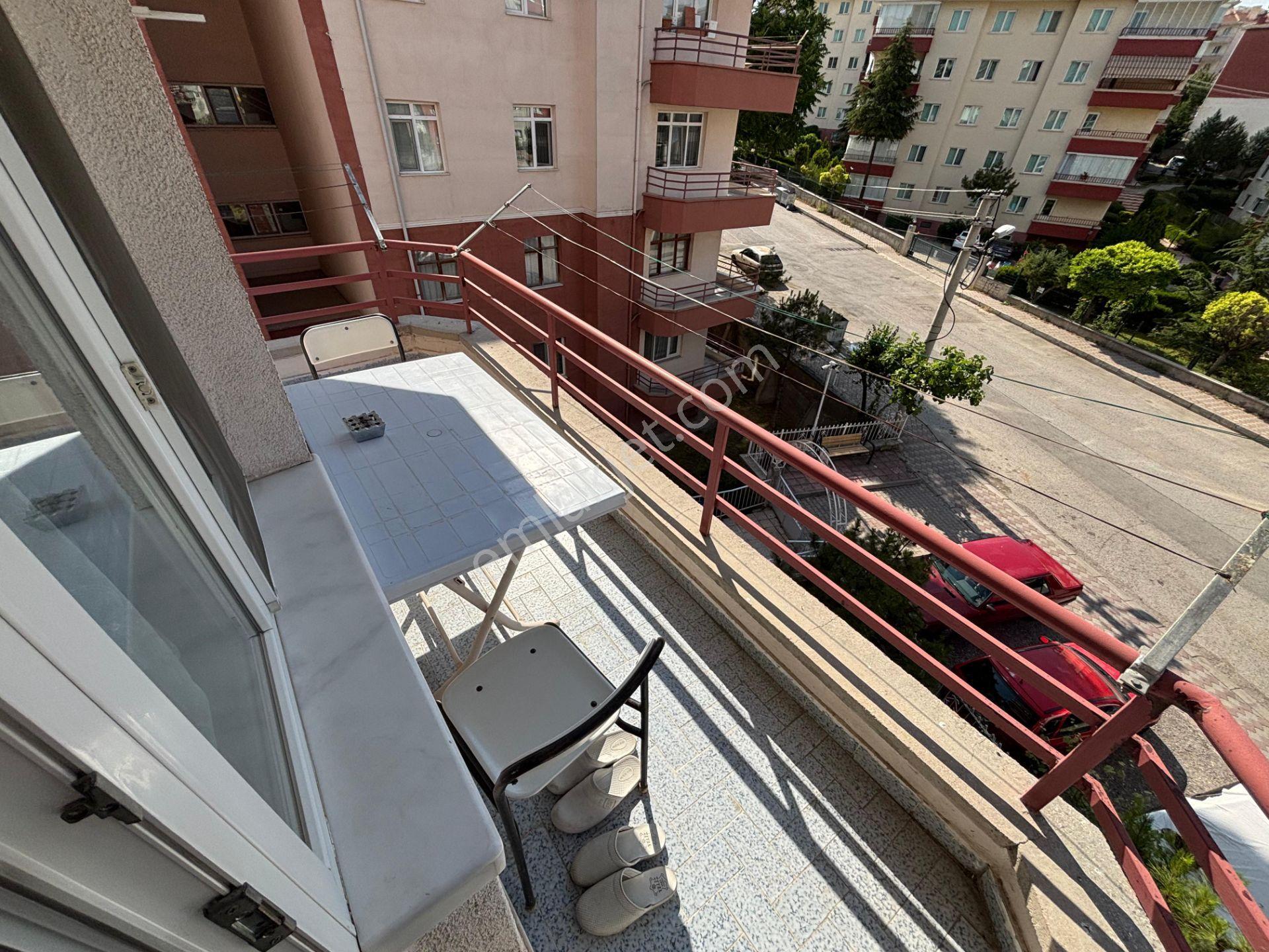 Ertuğrulgazi Mah'de Site İçi Ön Cephe Daire! - Görsel 18
