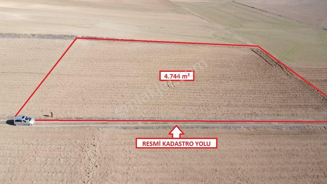 Kütahya Altıntaş Üçhüyük' De 4744 M2 Satılık Tarla - Görsel 11