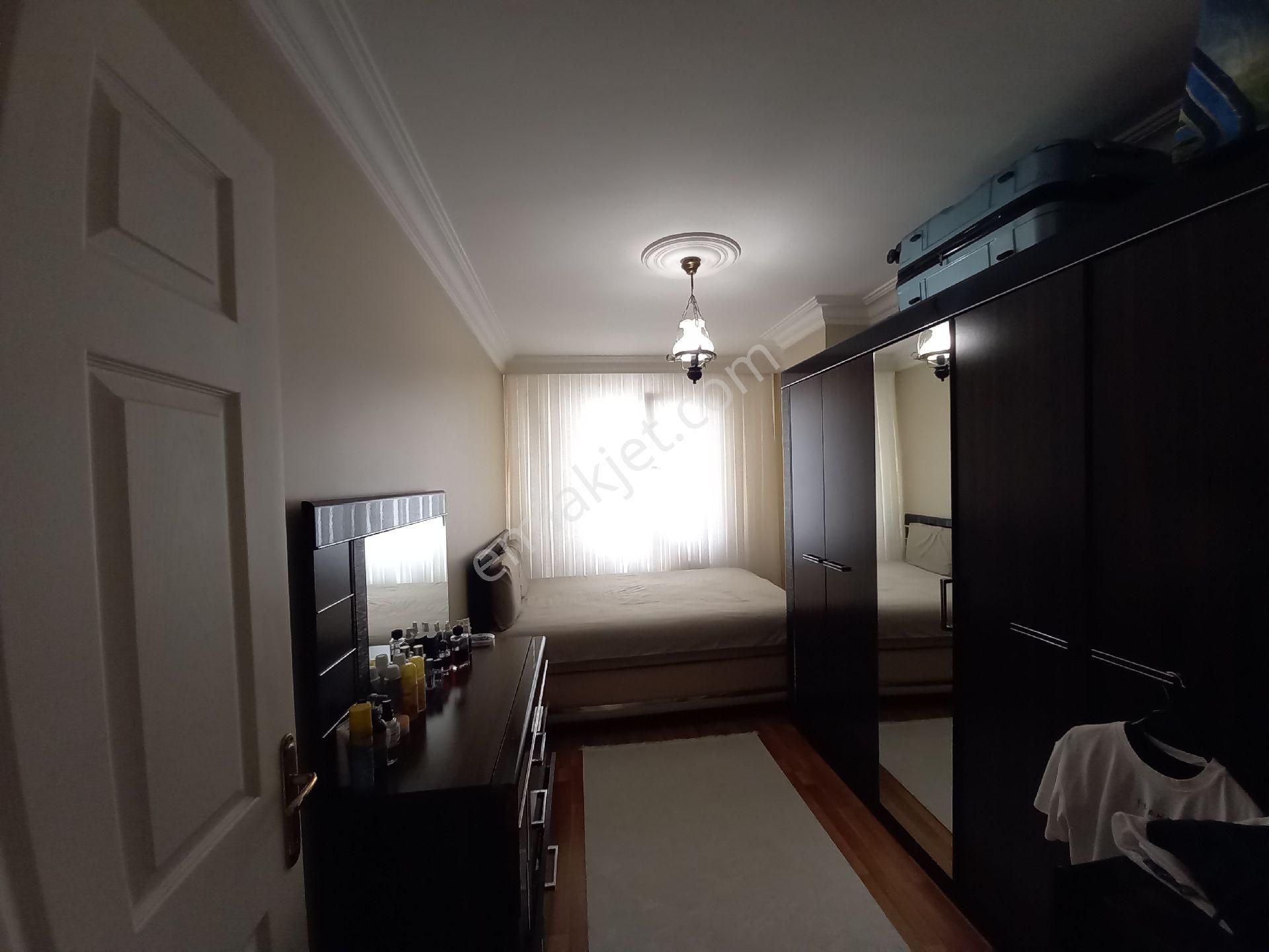 Bahçelievler Yenibosna Zafer Mah Satılık Daire Kat. 1.3+1 - Görsel 19