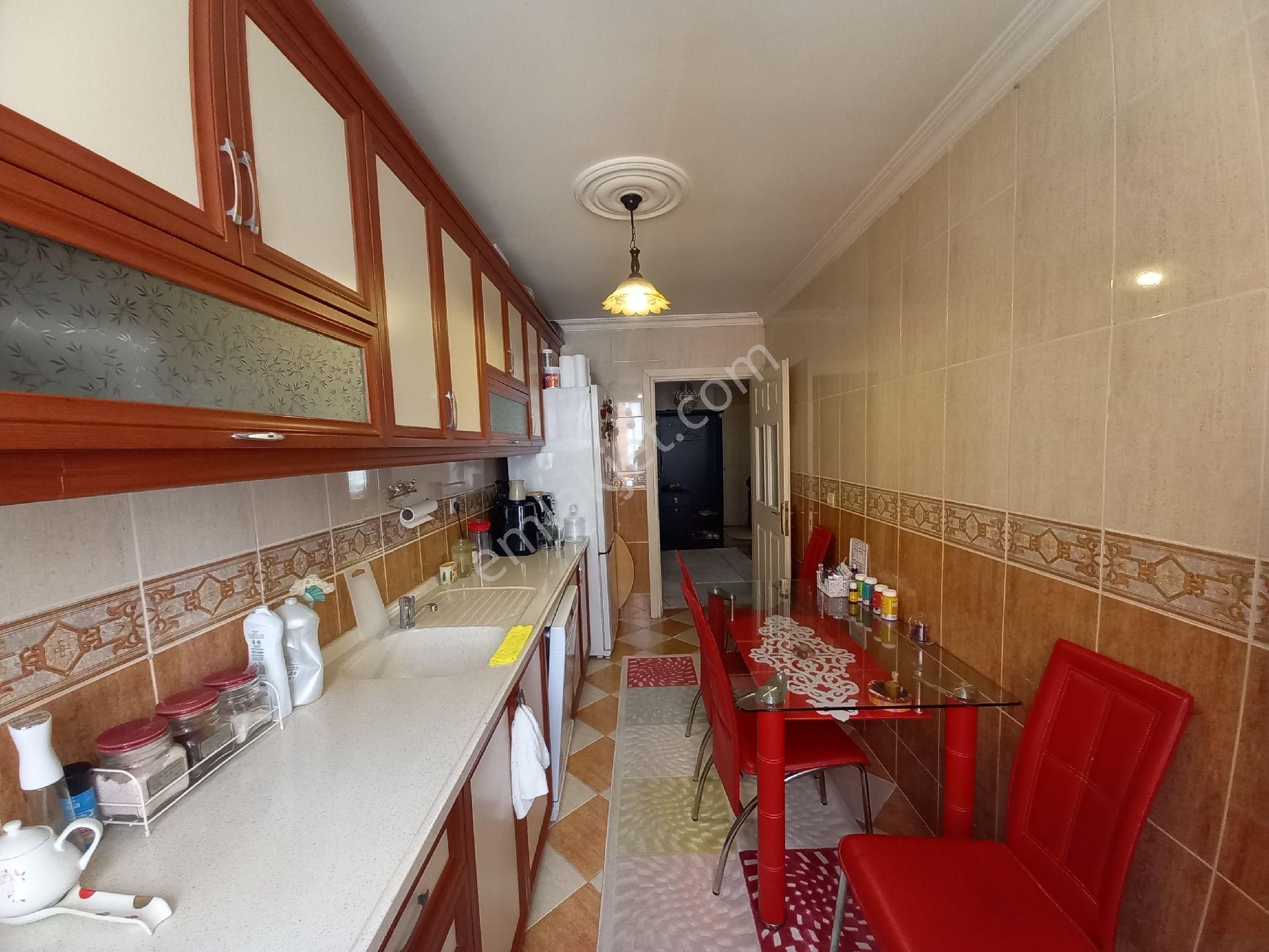 Bahçelievler Yenibosna Zafer Mah Satılık Daire Kat. 1.3+1 - Görsel 24