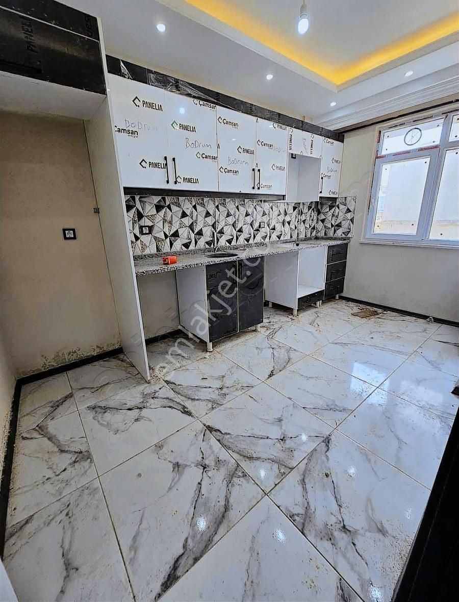 Şahin İnşaat..tekirdağ...2+1..bahçeli..110m2..bahçe Katı..