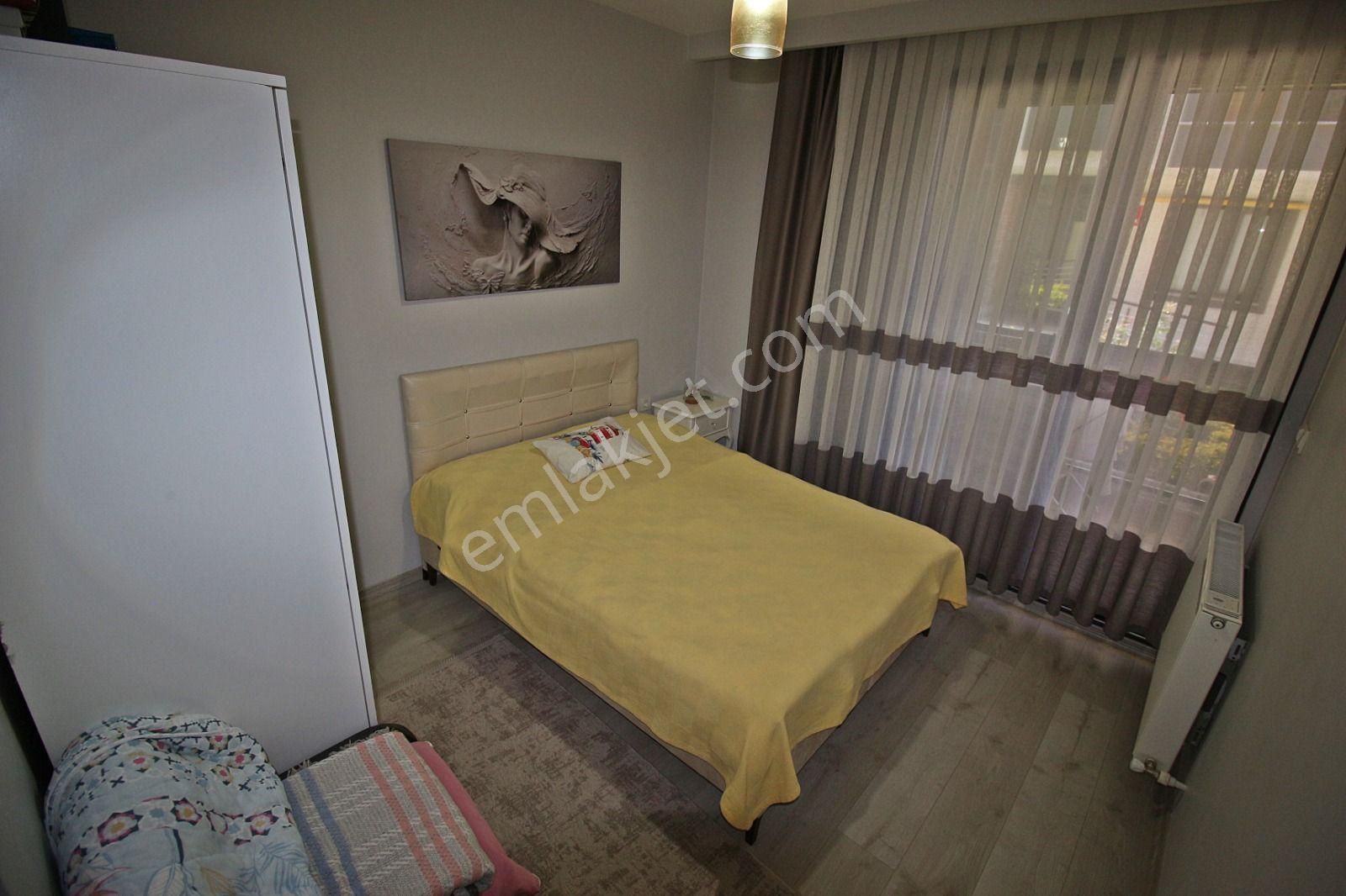 Kumsaldan Yüzme Havuzlu Açık Mutfaklı_2+1_geniş Daire - Görsel 20