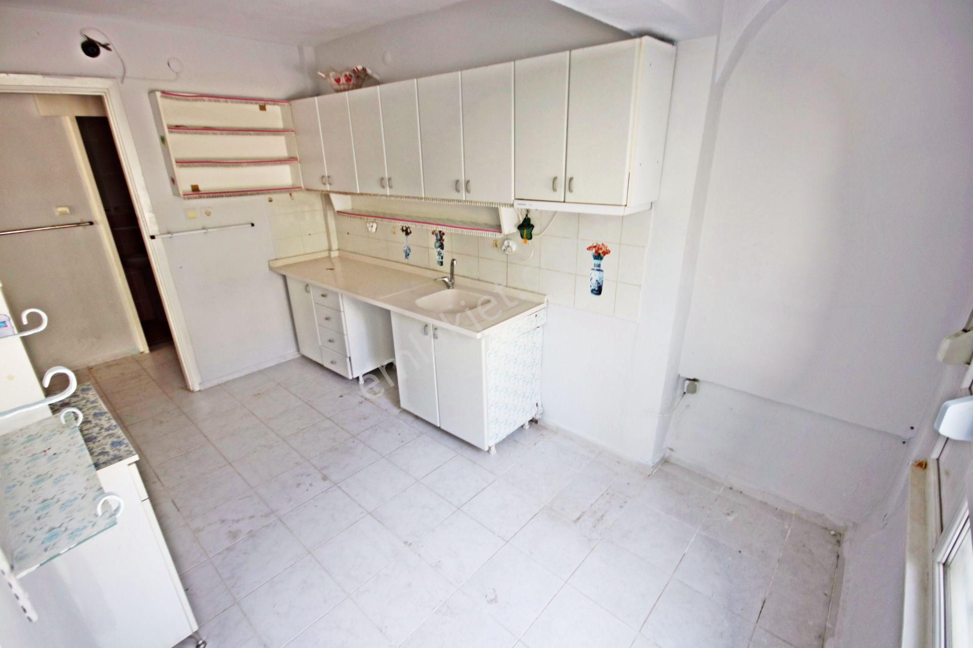 🛑🛑aktif'ten Akçay'da Satılık Havuzlu Çift Balkon 3 Cepheli Ön Cephe 3+1 Daire