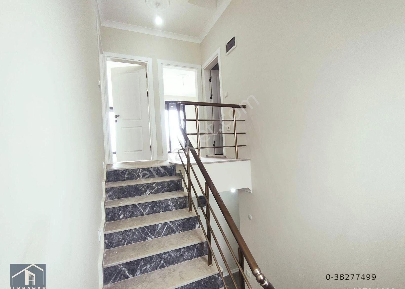 Altınoluk İlkbahar'dan Narlı'da Yeşilliğin İçinde Denize Yakın Huzurlu Bahçeli Garajlı Villa Projesi - Görsel 34