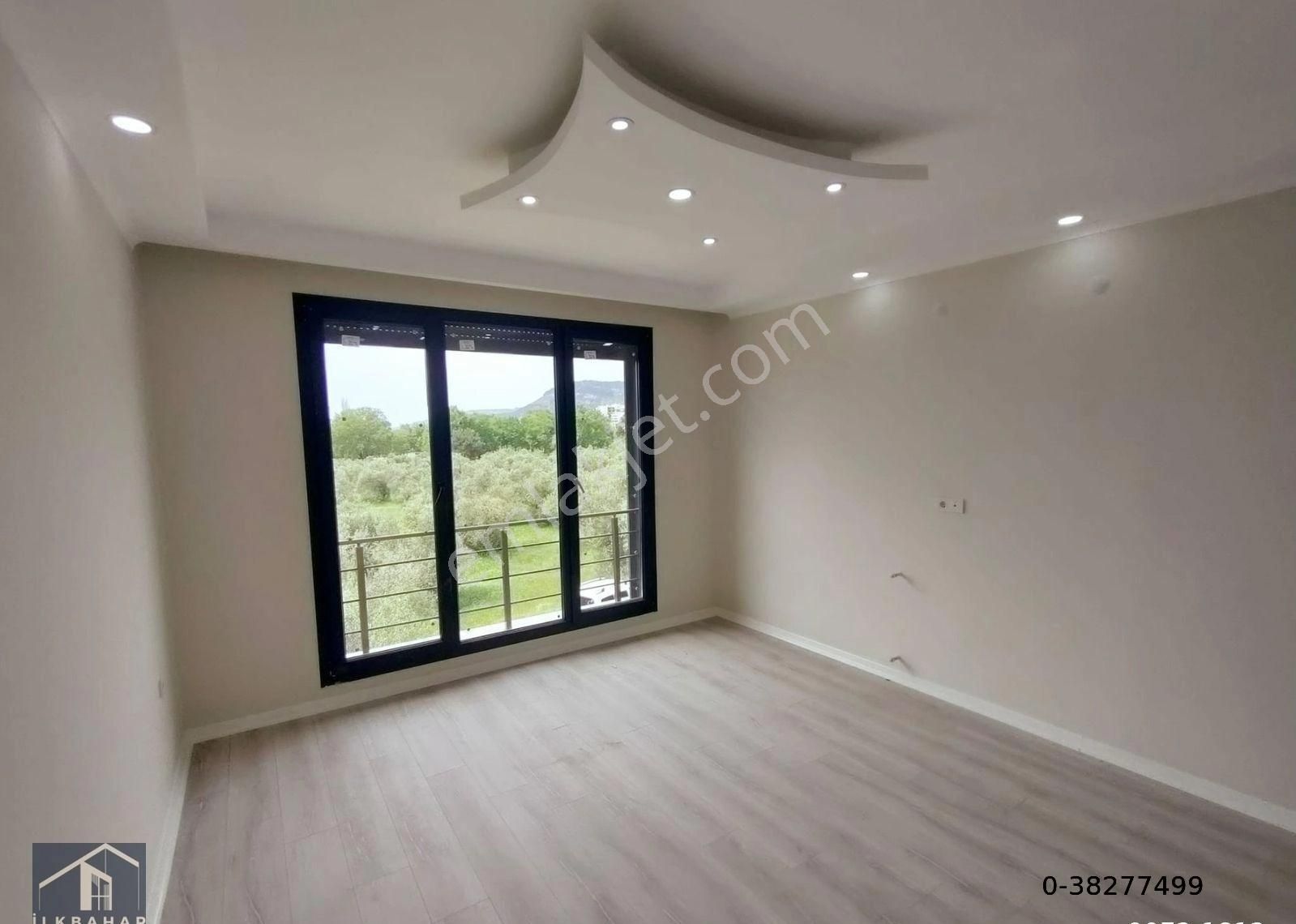 Altınoluk İlkbahar'dan Narlı'da Yeşilliğin İçinde Denize Yakın Huzurlu Bahçeli Garajlı Villa Projesi - Görsel 35